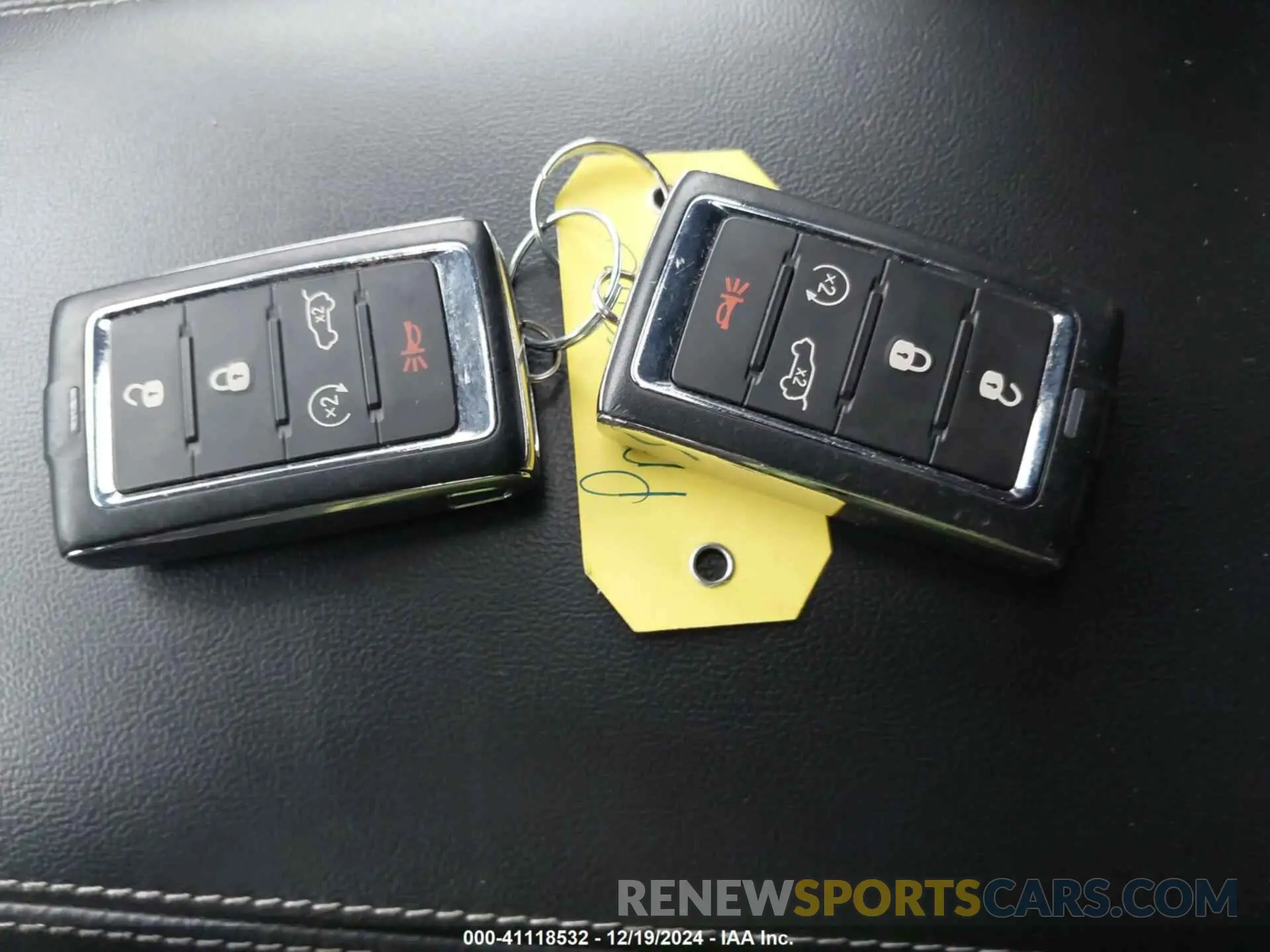 11 Фотография поврежденного автомобиля 1C4RJKAG5P8872715 JEEP GRAND CHEROKEE L 2023