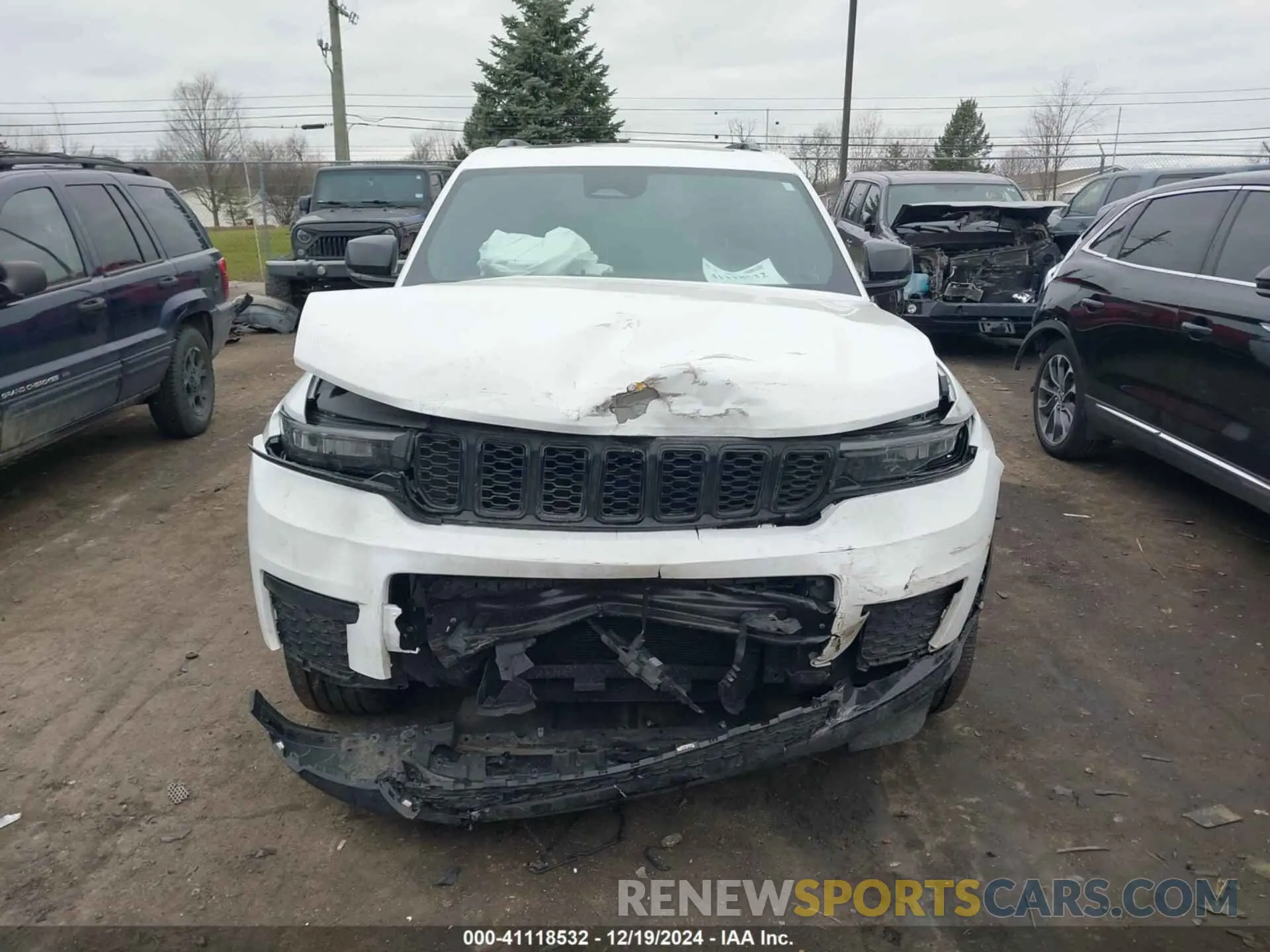 12 Фотография поврежденного автомобиля 1C4RJKAG5P8872715 JEEP GRAND CHEROKEE L 2023