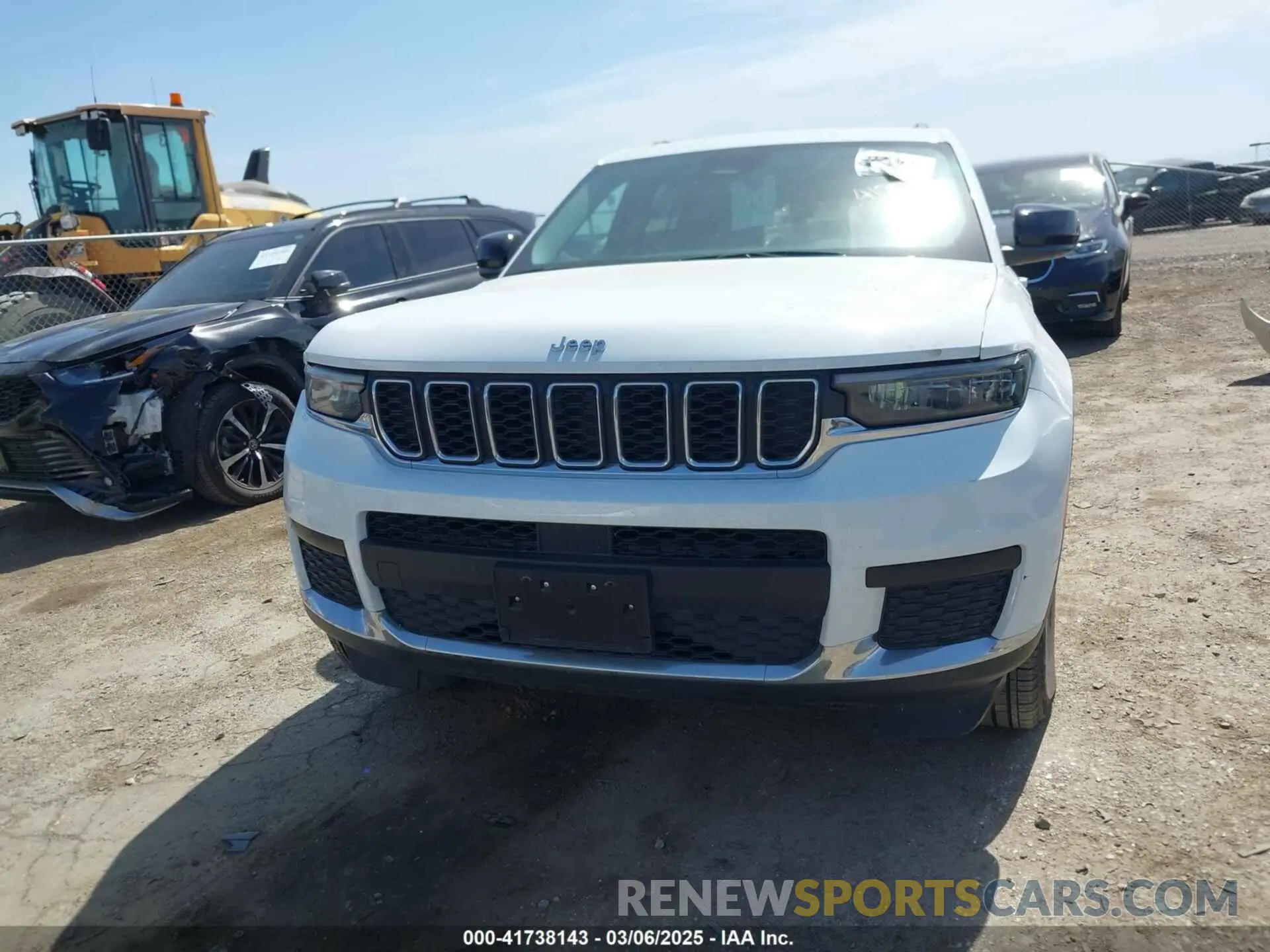 12 Photograph of a damaged car 1C4RJKAG7P8870237 JEEP GRAND CHEROKEE L 2023
