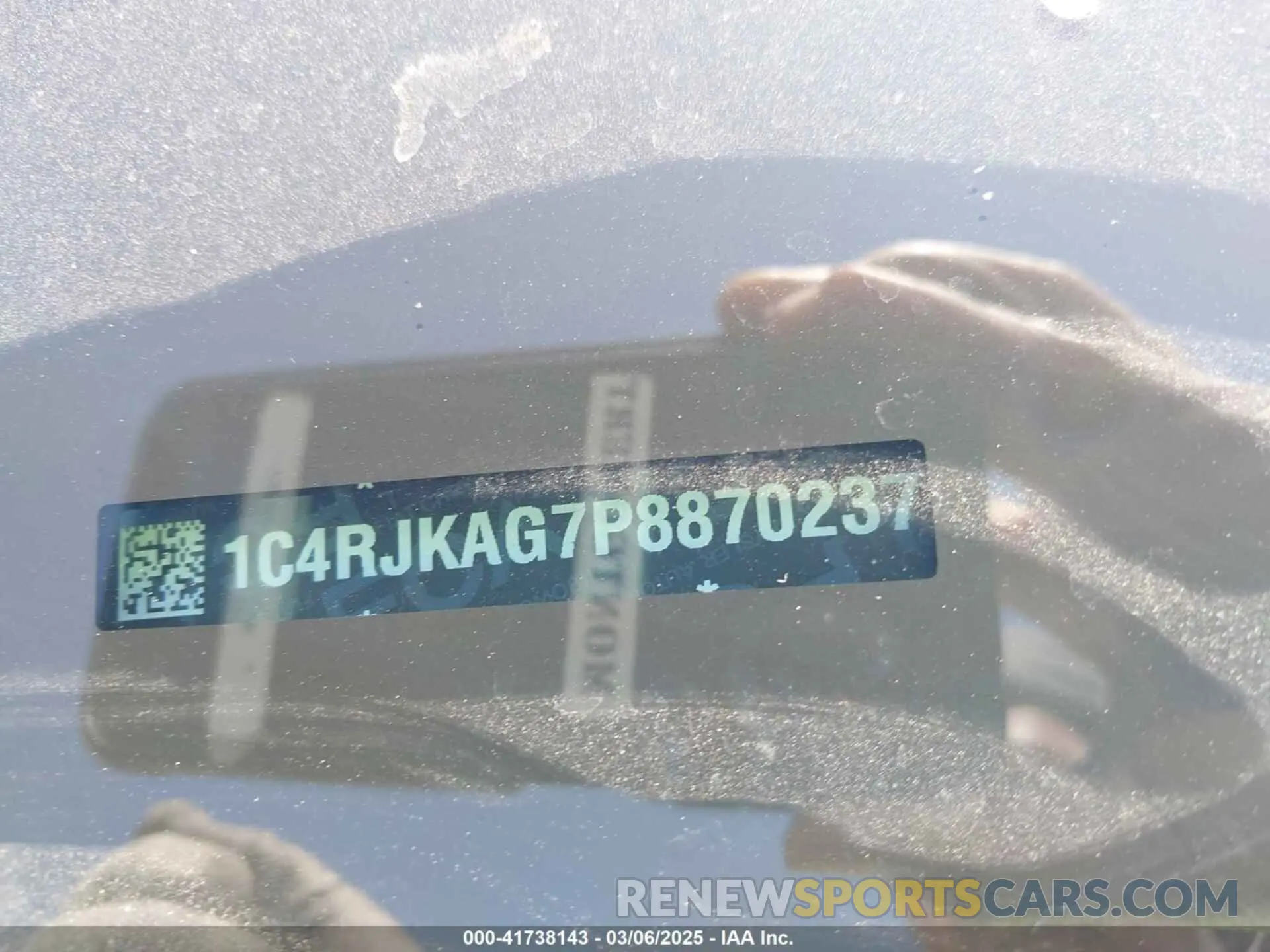 9 Photograph of a damaged car 1C4RJKAG7P8870237 JEEP GRAND CHEROKEE L 2023