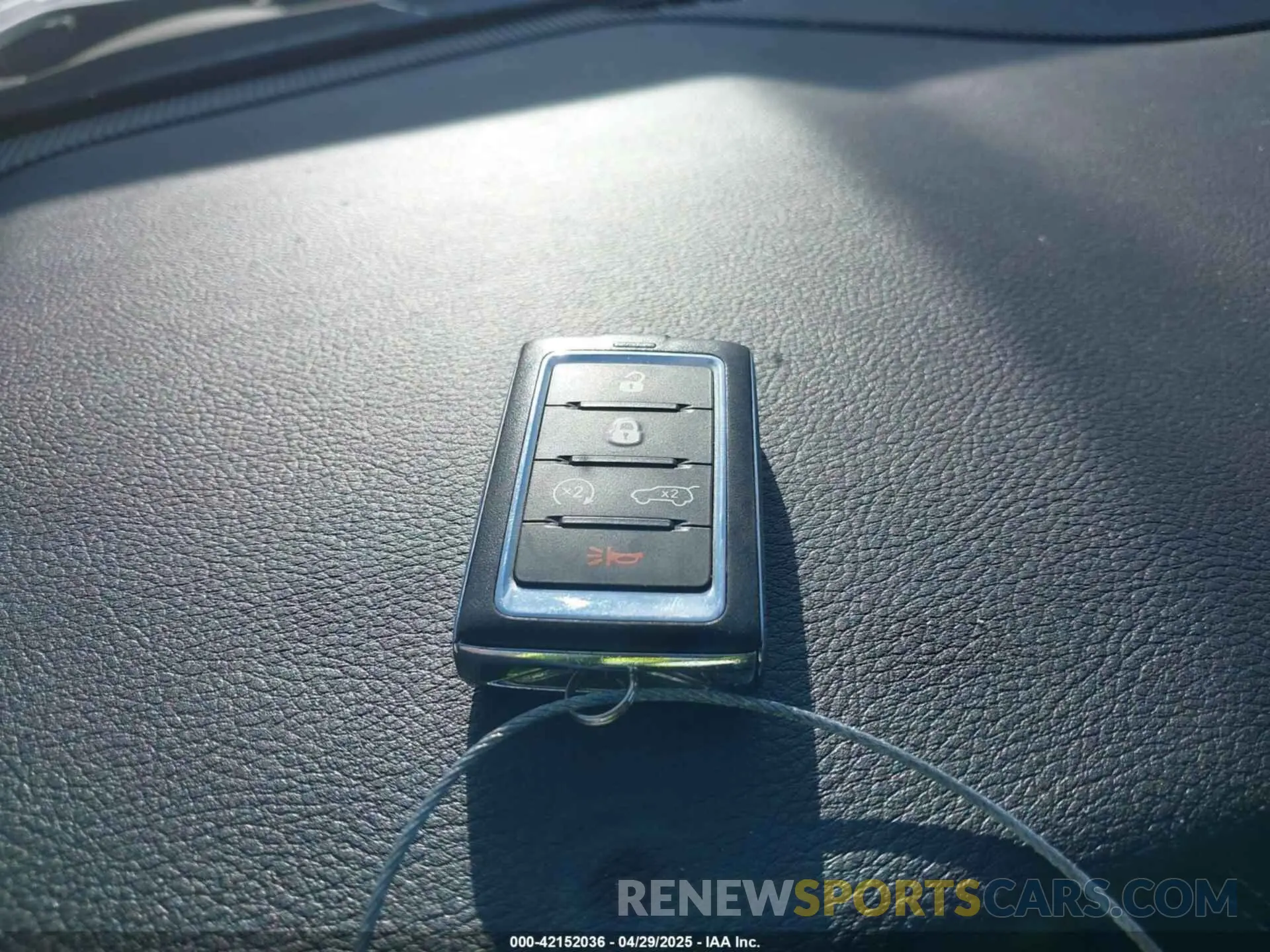 11 Фотография поврежденного автомобиля 1C4RJKAG9P8898993 JEEP GRAND CHEROKEE L 2023