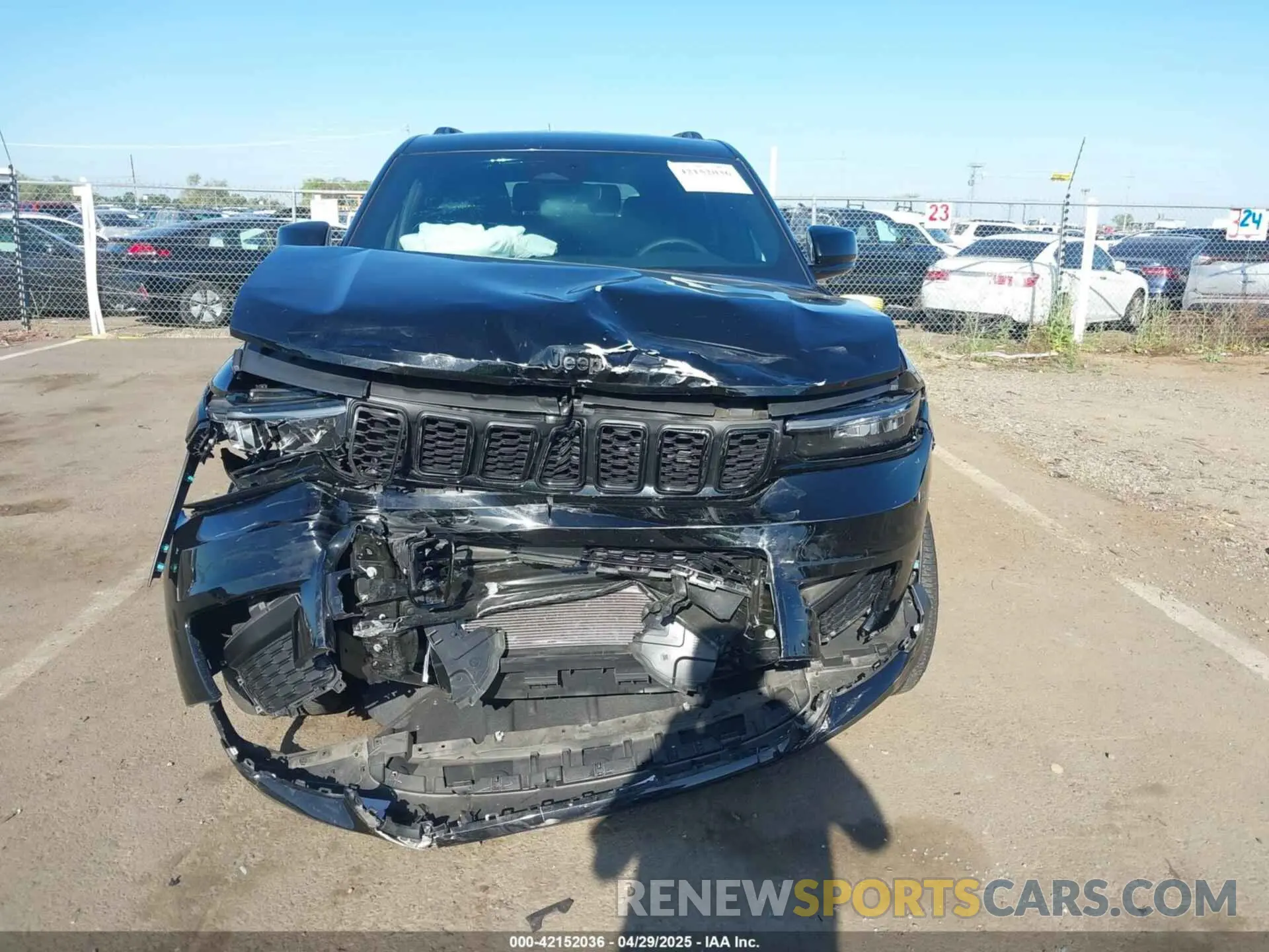 13 Фотография поврежденного автомобиля 1C4RJKAG9P8898993 JEEP GRAND CHEROKEE L 2023