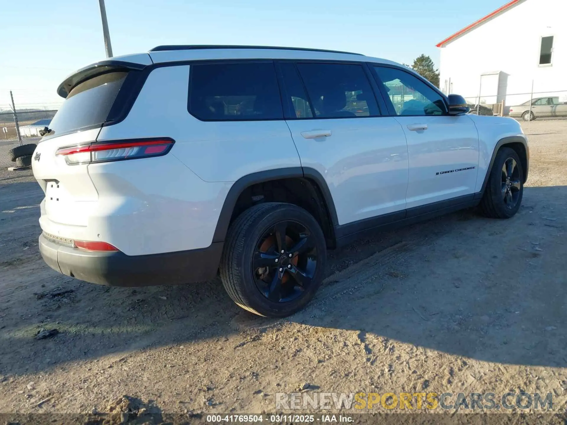 4 Фотография поврежденного автомобиля 1C4RJKAGXP8896766 JEEP GRAND CHEROKEE L 2023