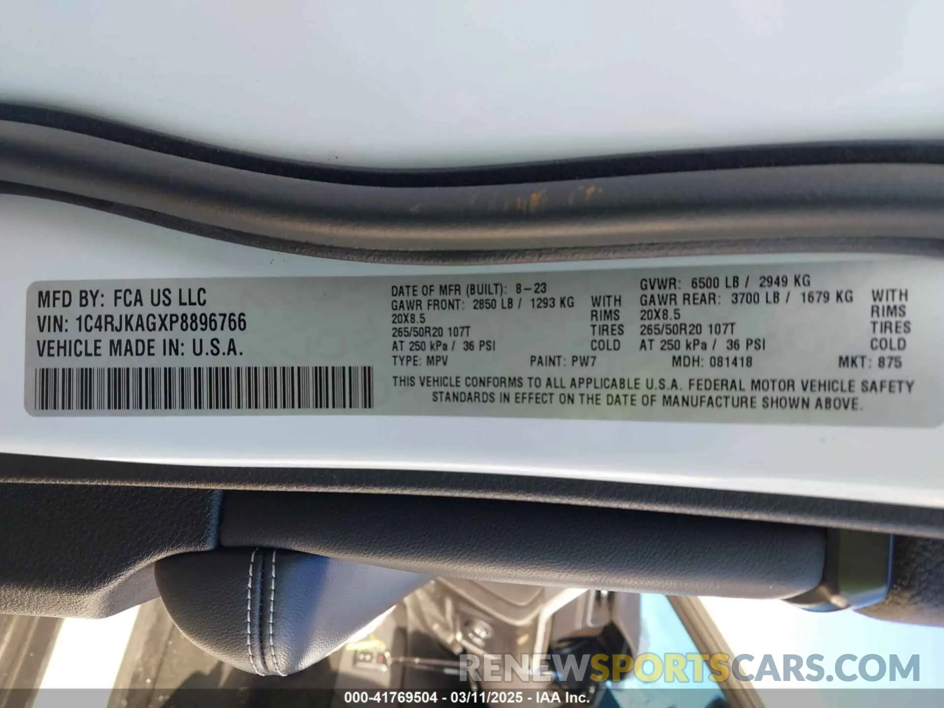 9 Фотография поврежденного автомобиля 1C4RJKAGXP8896766 JEEP GRAND CHEROKEE L 2023