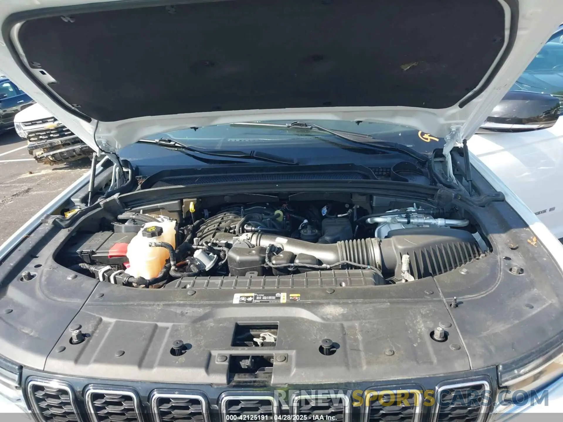 10 Фотография поврежденного автомобиля 1C4RJKBG2P8793419 JEEP GRAND CHEROKEE L 2023