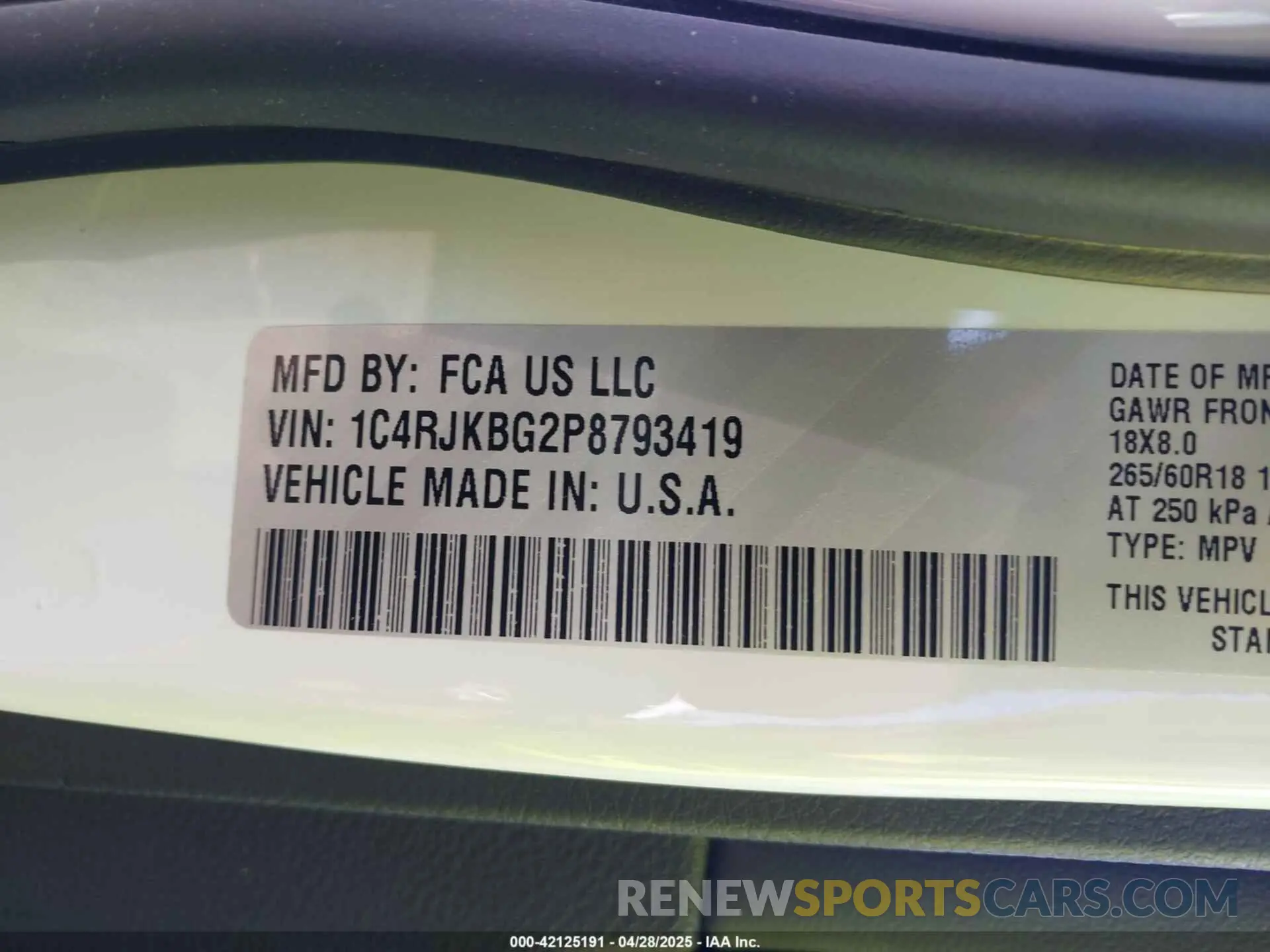 9 Фотография поврежденного автомобиля 1C4RJKBG2P8793419 JEEP GRAND CHEROKEE L 2023