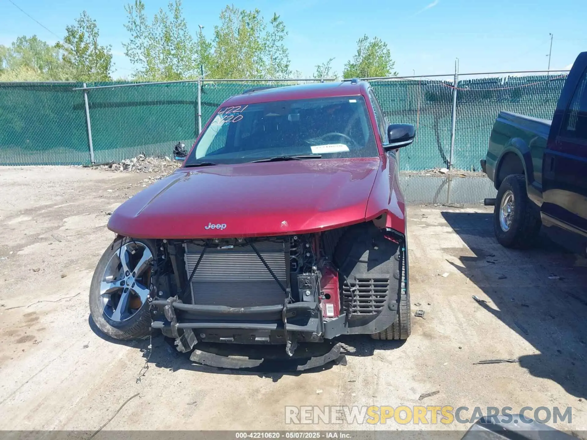 13 Photograph of a damaged car 1C4RJKBG5P8851281 JEEP GRAND CHEROKEE L 2023
