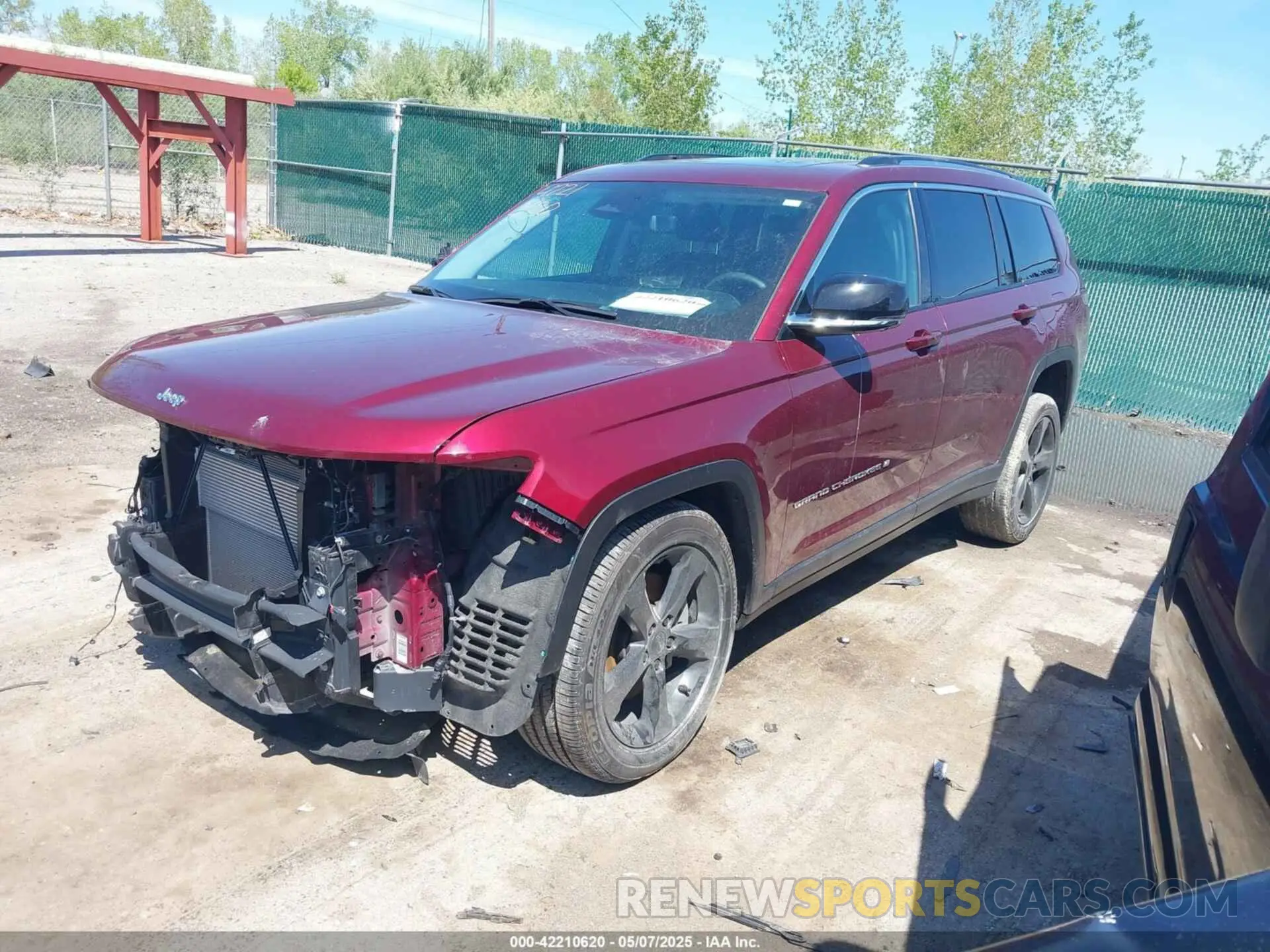 2 Photograph of a damaged car 1C4RJKBG5P8851281 JEEP GRAND CHEROKEE L 2023