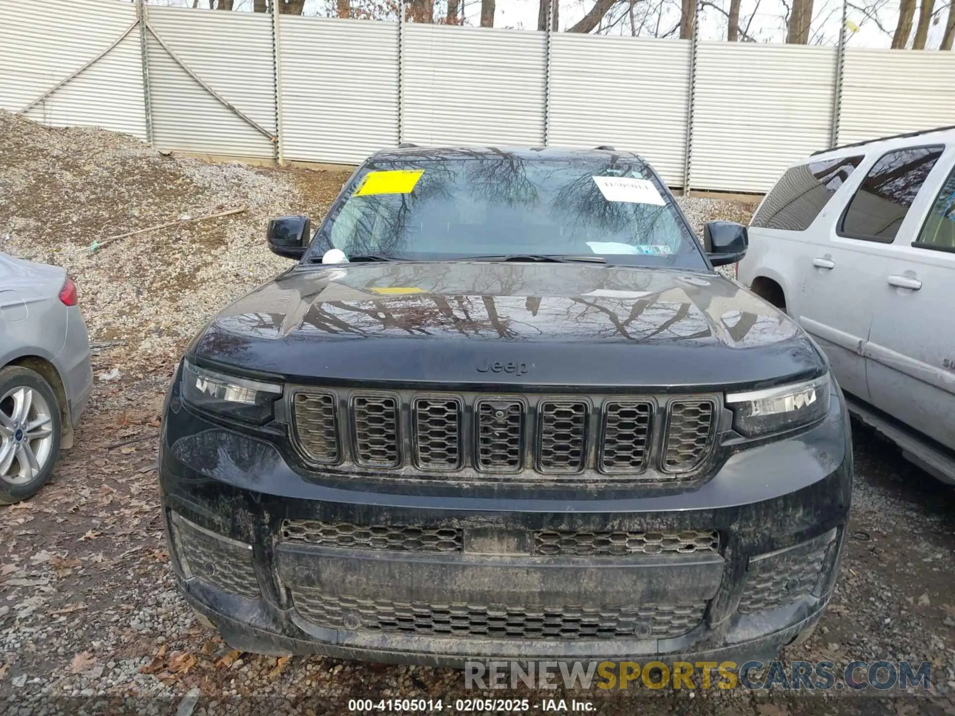 13 Photograph of a damaged car 1C4RJKBG8P8778147 JEEP GRAND CHEROKEE L 2023