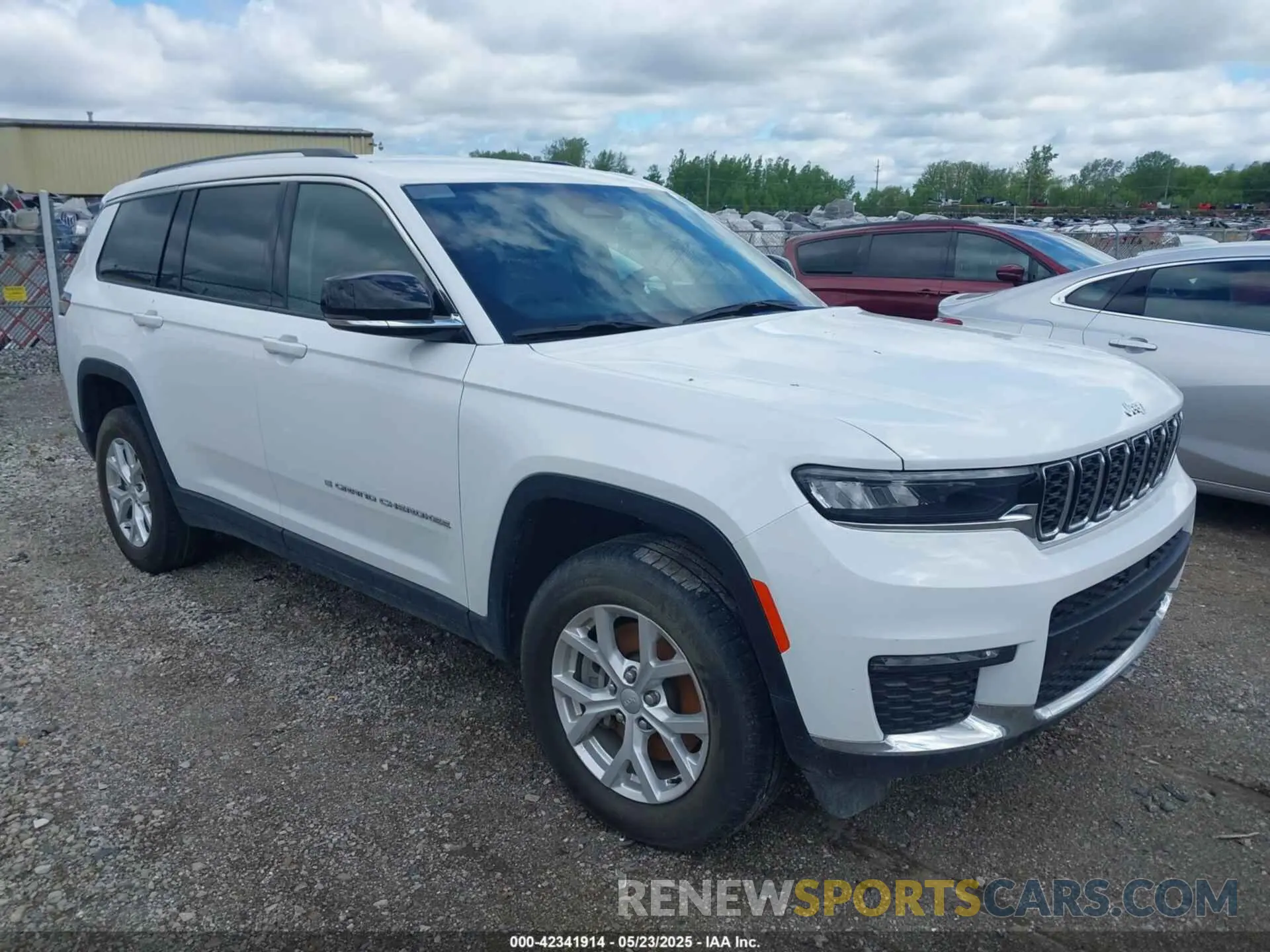 1 Фотография поврежденного автомобиля 1C4RJKBGXP8780661 JEEP GRAND CHEROKEE L 2023