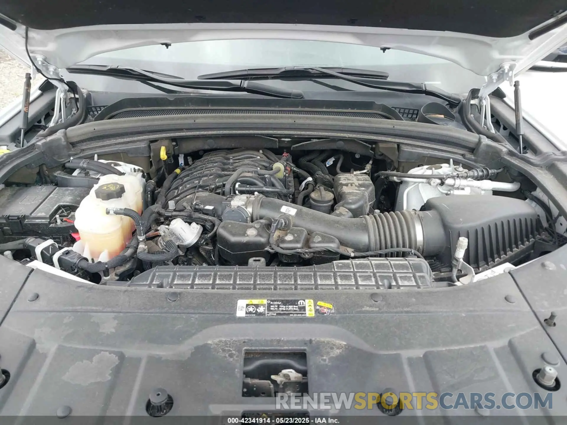 10 Фотография поврежденного автомобиля 1C4RJKBGXP8780661 JEEP GRAND CHEROKEE L 2023