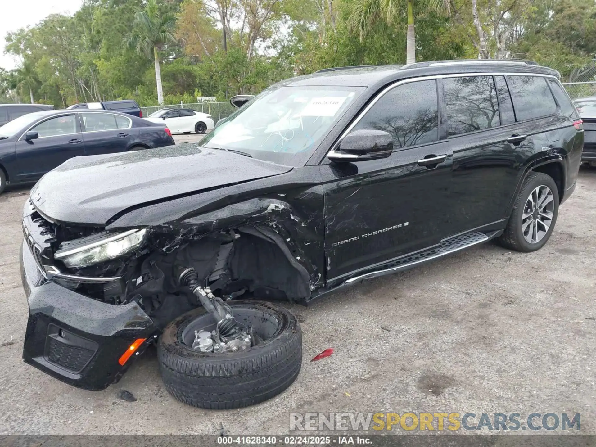 2 Фотография поврежденного автомобиля 1C4RJKDG1P8832675 JEEP GRAND CHEROKEE L 2023