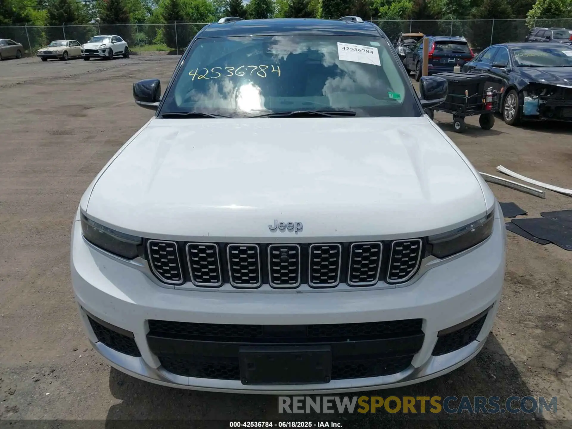 13 Photograph of a damaged car 1C4RJKEG0P8722604 JEEP GRAND CHEROKEE L 2023