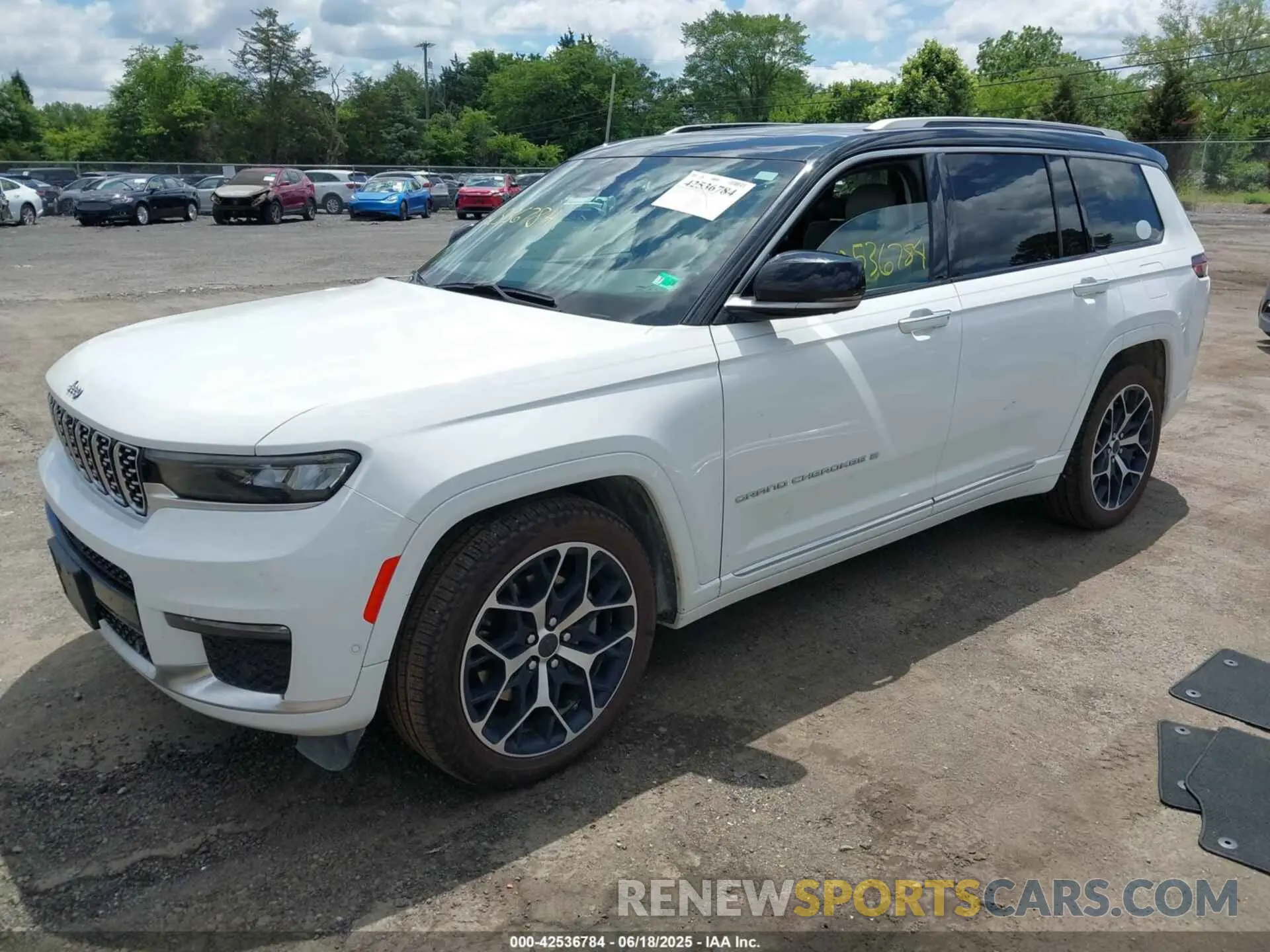 2 Photograph of a damaged car 1C4RJKEG0P8722604 JEEP GRAND CHEROKEE L 2023