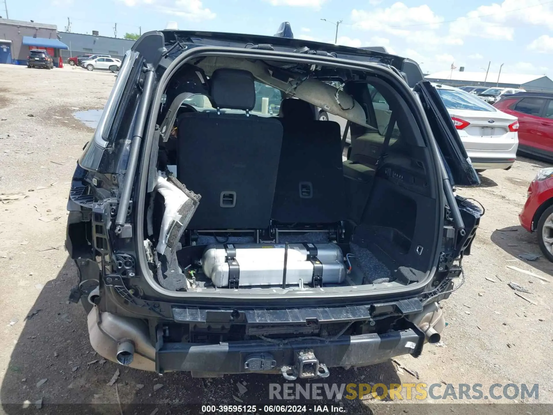 15 Photograph of a damaged car 1C4RJKET8P8108400 JEEP GRAND CHEROKEE L 2023