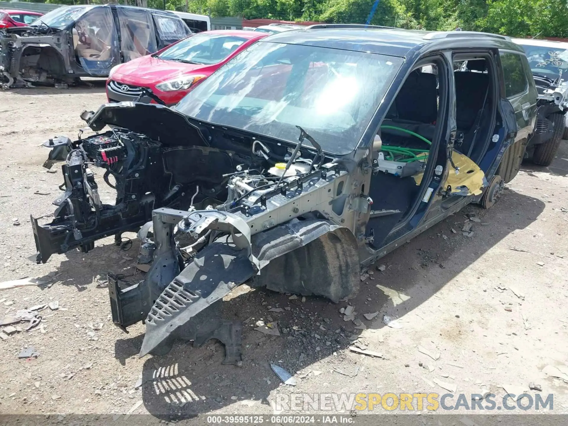 6 Photograph of a damaged car 1C4RJKET8P8108400 JEEP GRAND CHEROKEE L 2023