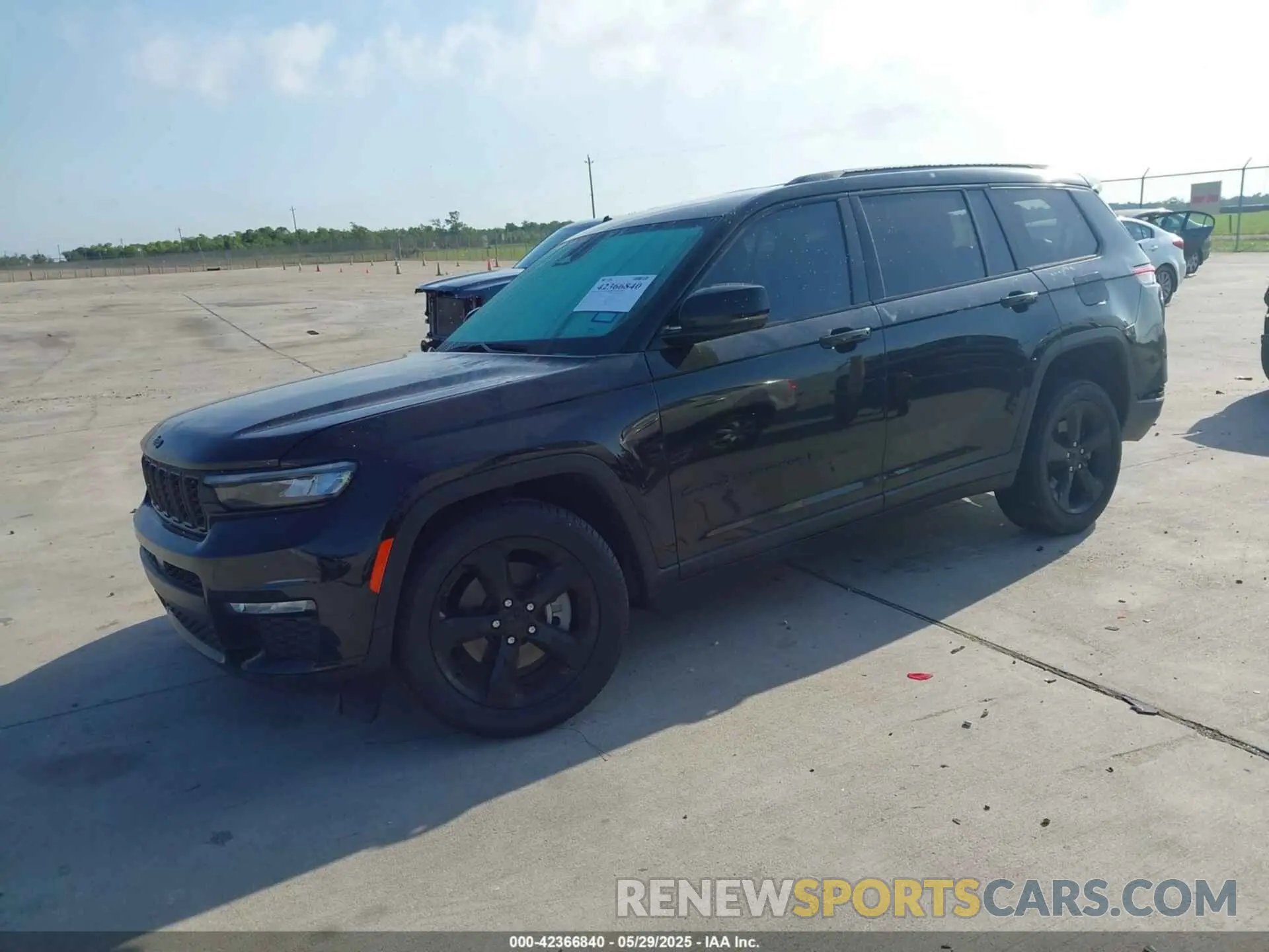 2 Photograph of a damaged car 1C4RJJBG5R8541483 JEEP GRAND CHEROKEE L 2024