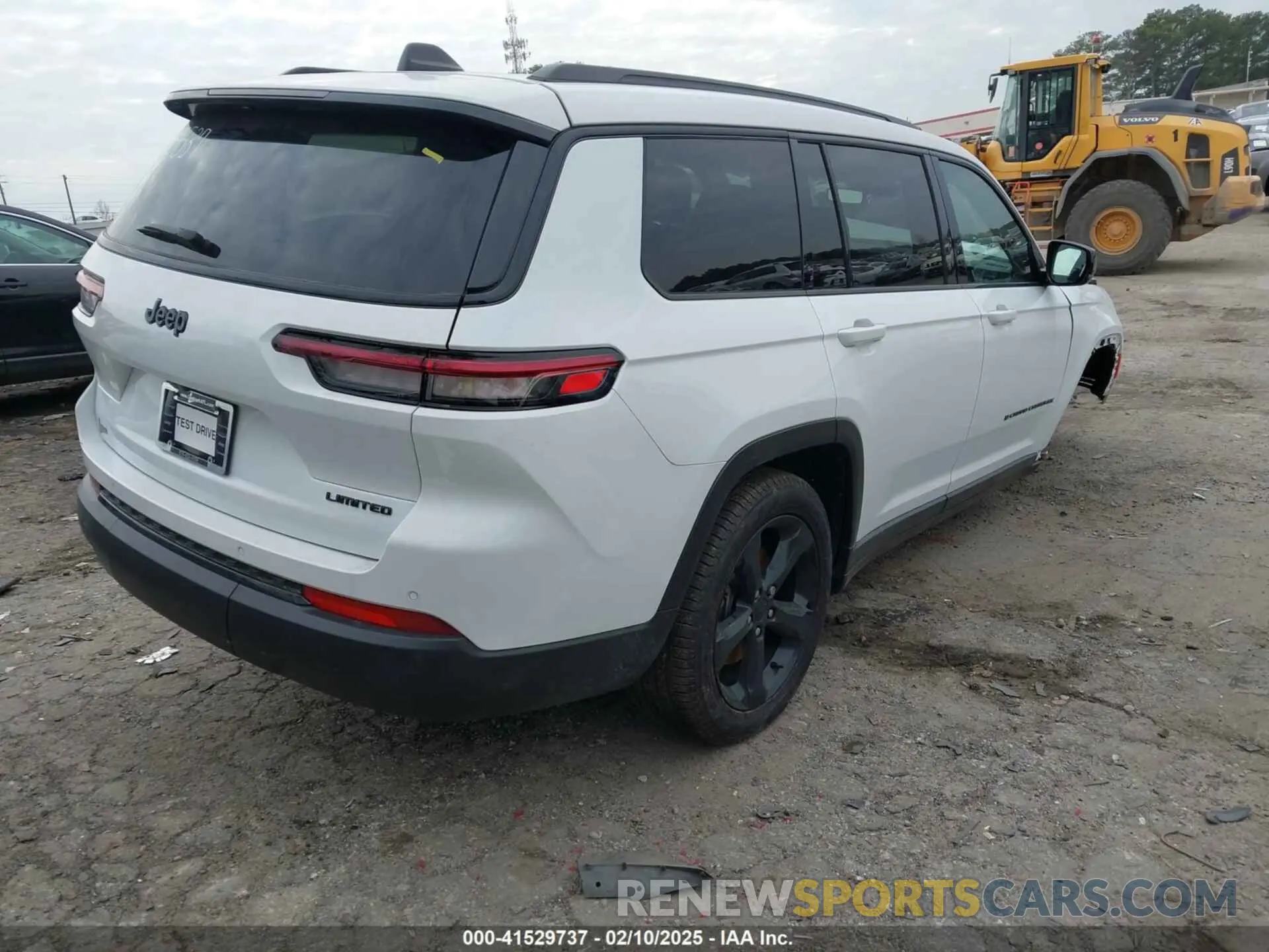 4 Фотография поврежденного автомобиля 1C4RJJBGXR8525537 JEEP GRAND CHEROKEE L 2024