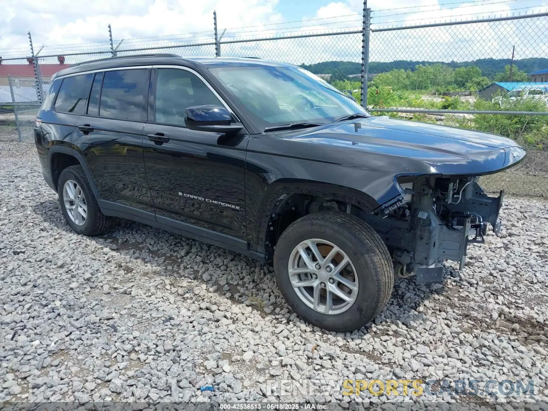 1 Photograph of a damaged car 1C4RJKAG1R8566243 JEEP GRAND CHEROKEE L 2024