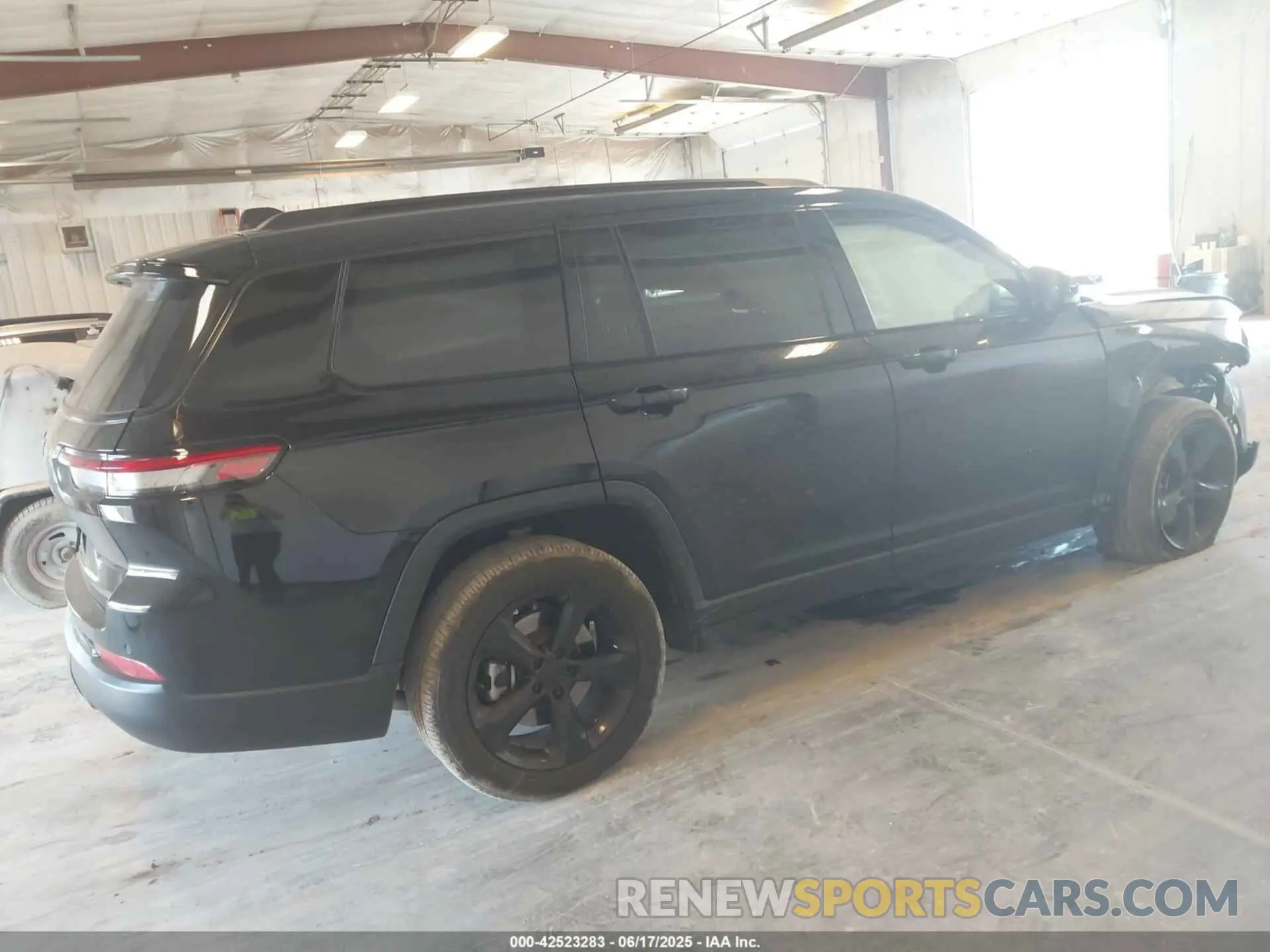 4 Фотография поврежденного автомобиля 1C4RJKAG3R8508859 JEEP GRAND CHEROKEE L 2024