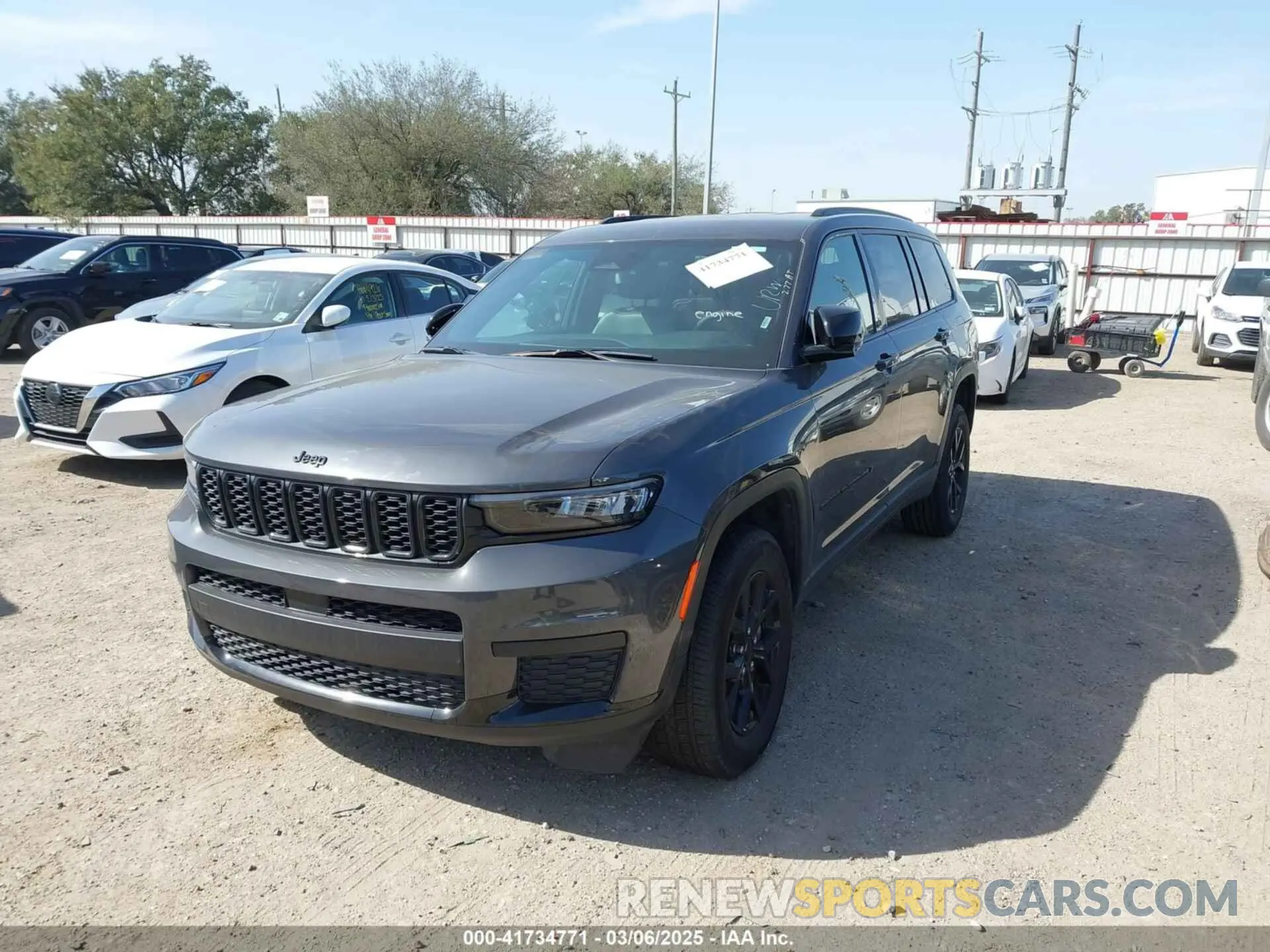 2 Photograph of a damaged car 1C4RJKAG4R8507770 JEEP GRAND CHEROKEE L 2024