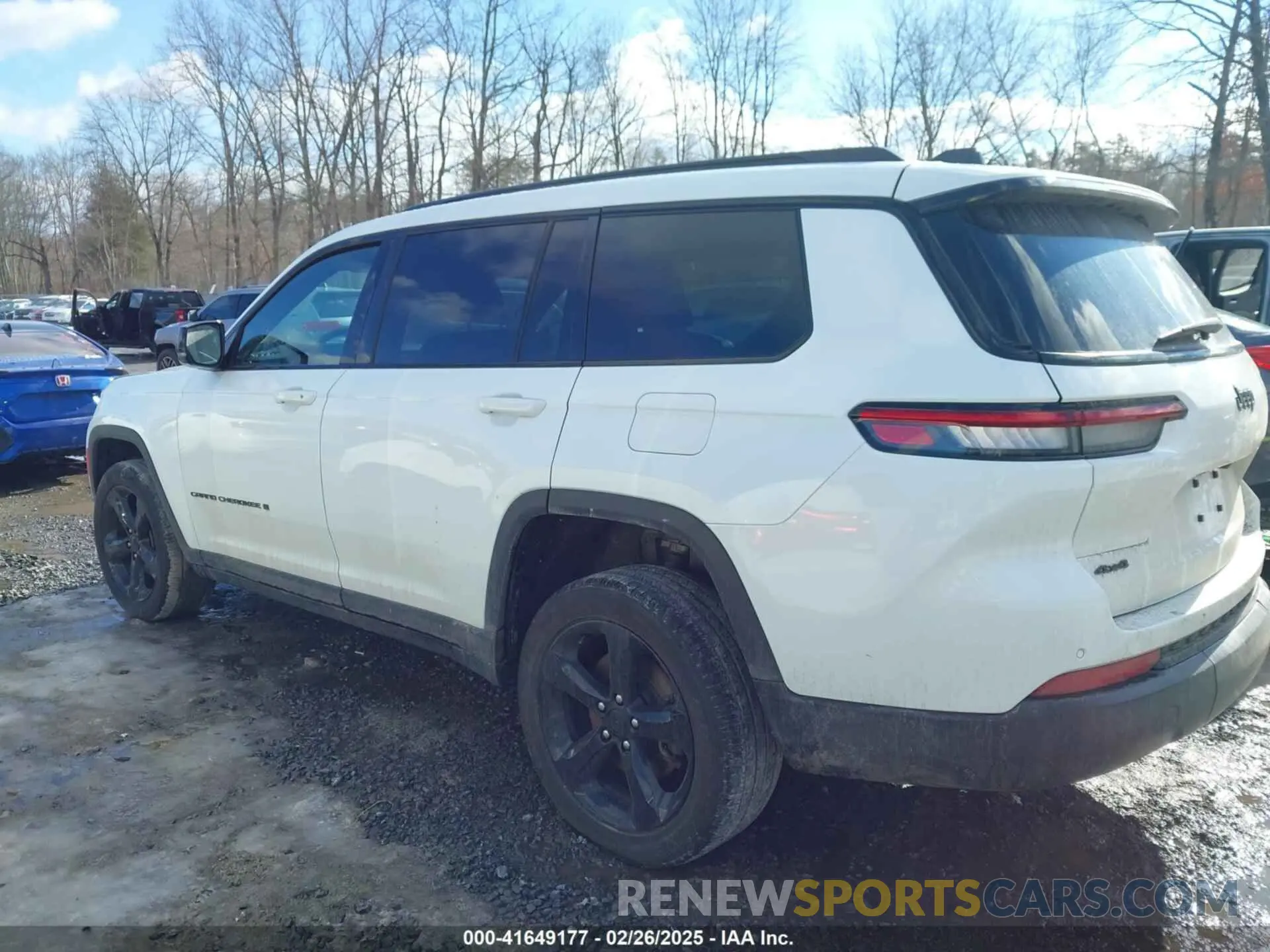 14 Photograph of a damaged car 1C4RJKAG4R8550649 JEEP GRAND CHEROKEE L 2024