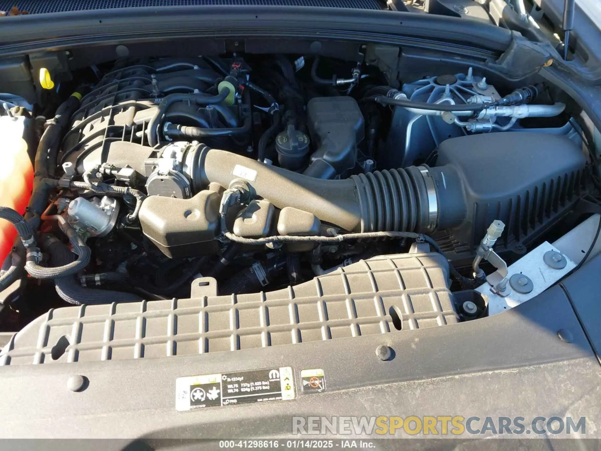 10 Photograph of a damaged car 1C4RJKAG6R8917292 JEEP GRAND CHEROKEE L 2024