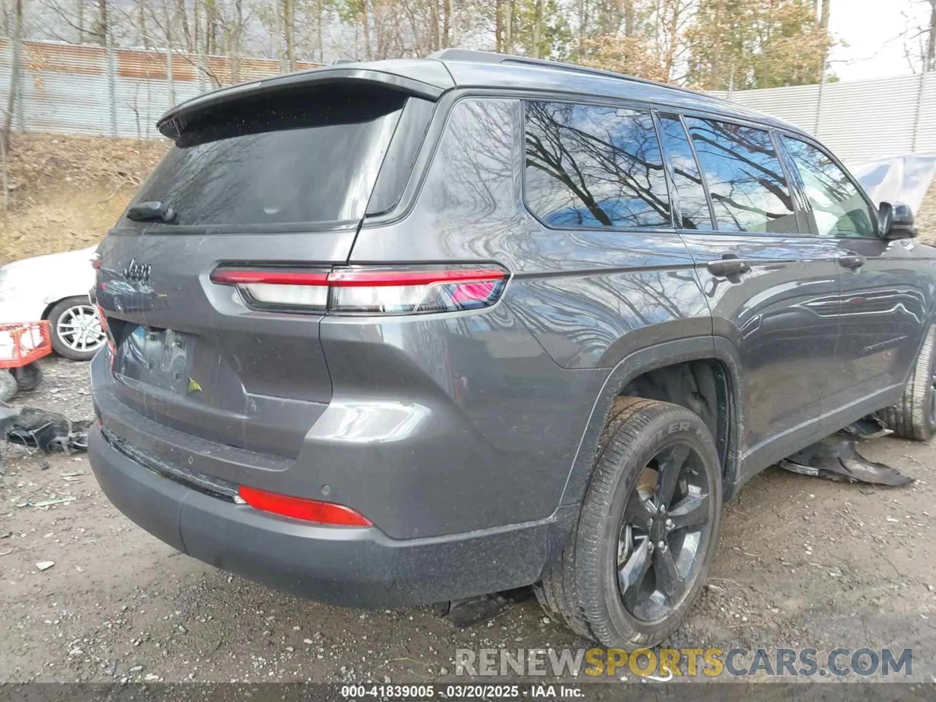 21 Photograph of a damaged car 1C4RJKAG7R8624680 JEEP GRAND CHEROKEE L 2024
