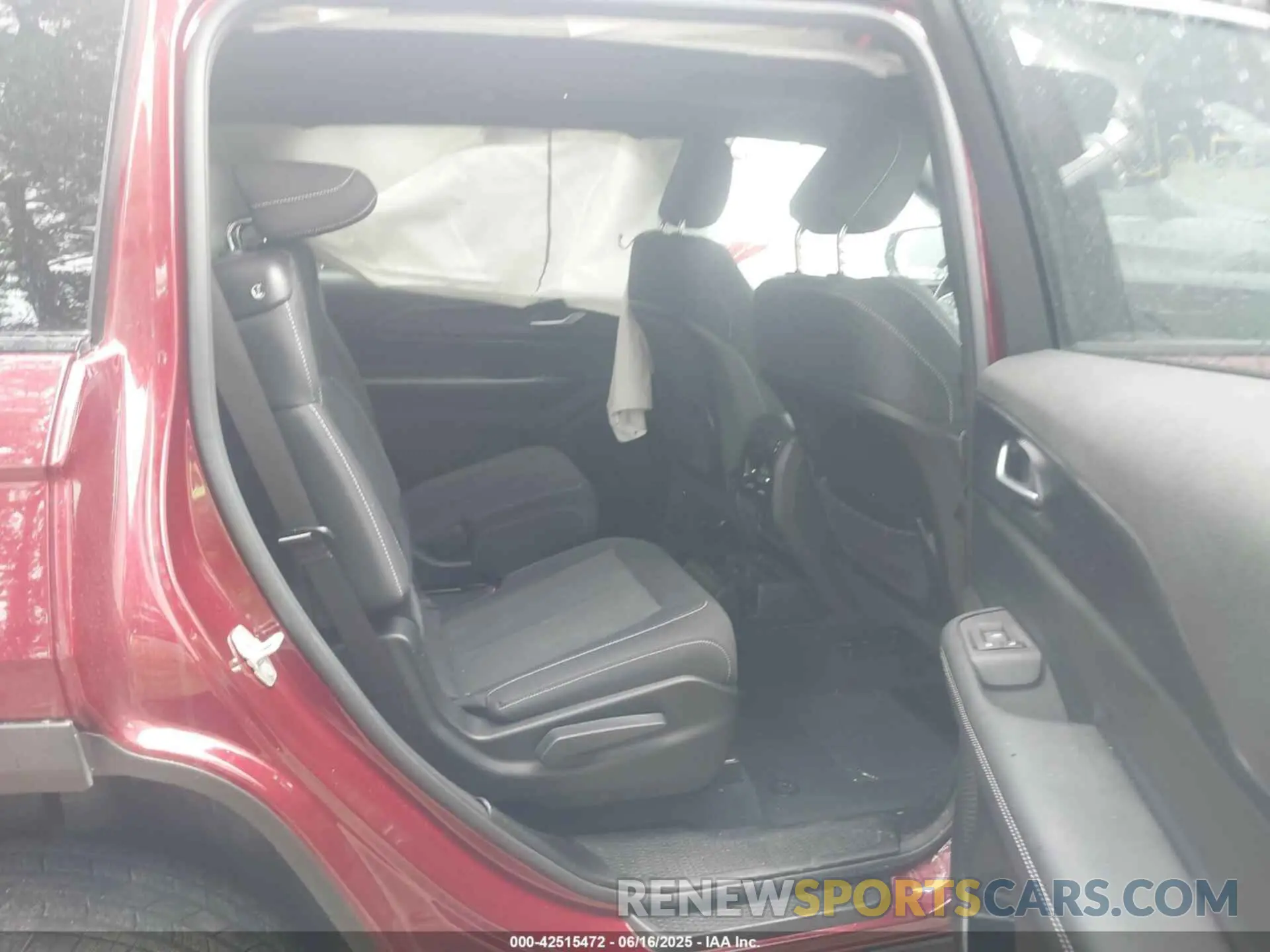 8 Фотография поврежденного автомобиля 1C4RJKAG8R8528766 JEEP GRAND CHEROKEE L 2024