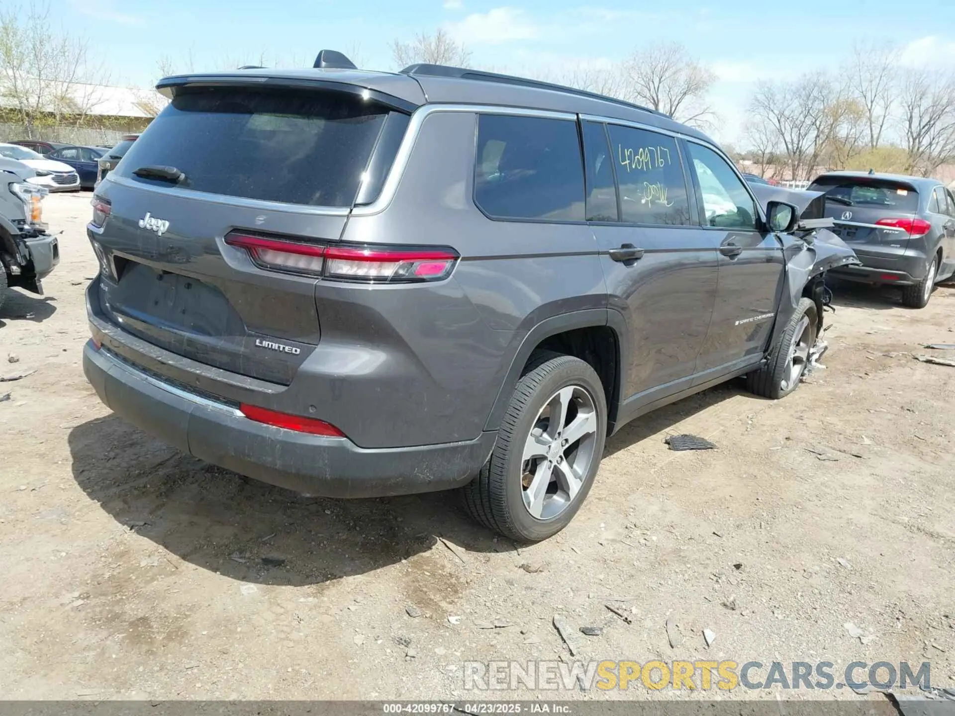 4 Фотография поврежденного автомобиля 1C4RJKBG2R8531452 JEEP GRAND CHEROKEE L 2024