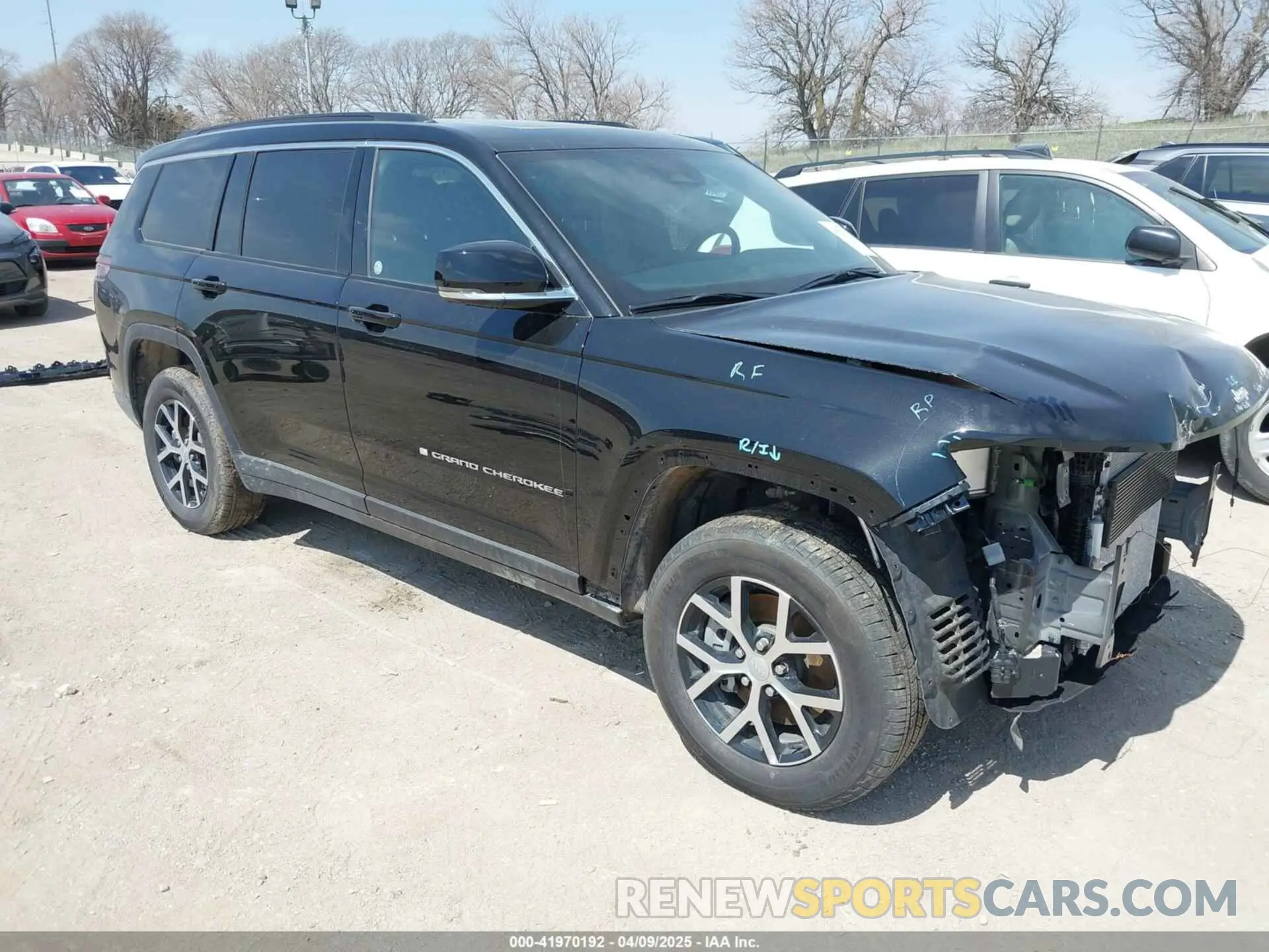 1 Photograph of a damaged car 1C4RJKBG9R8603134 JEEP GRAND CHEROKEE L 2024