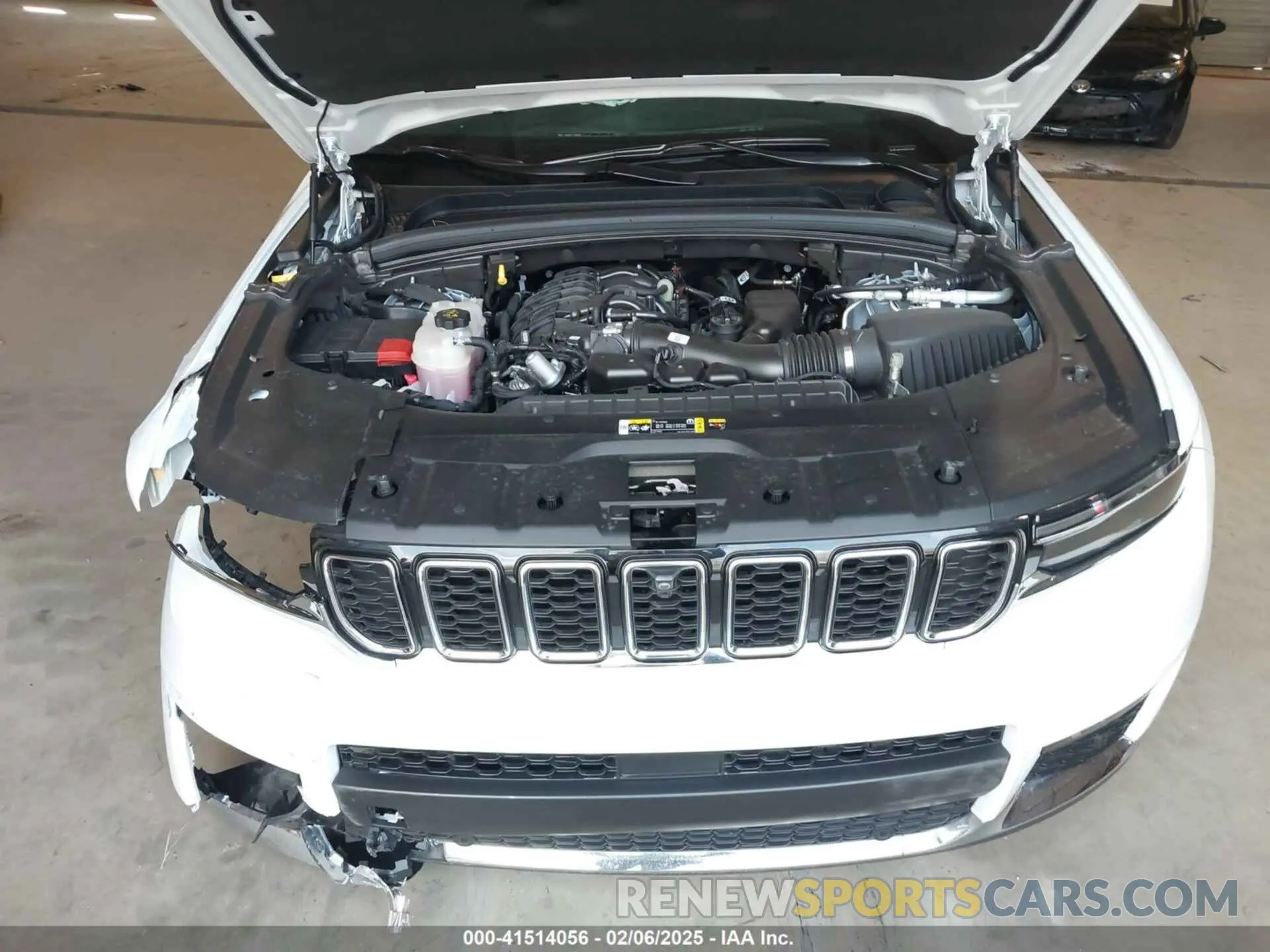 10 Photograph of a damaged car 1C4RJKBG9R8610486 JEEP GRAND CHEROKEE L 2024