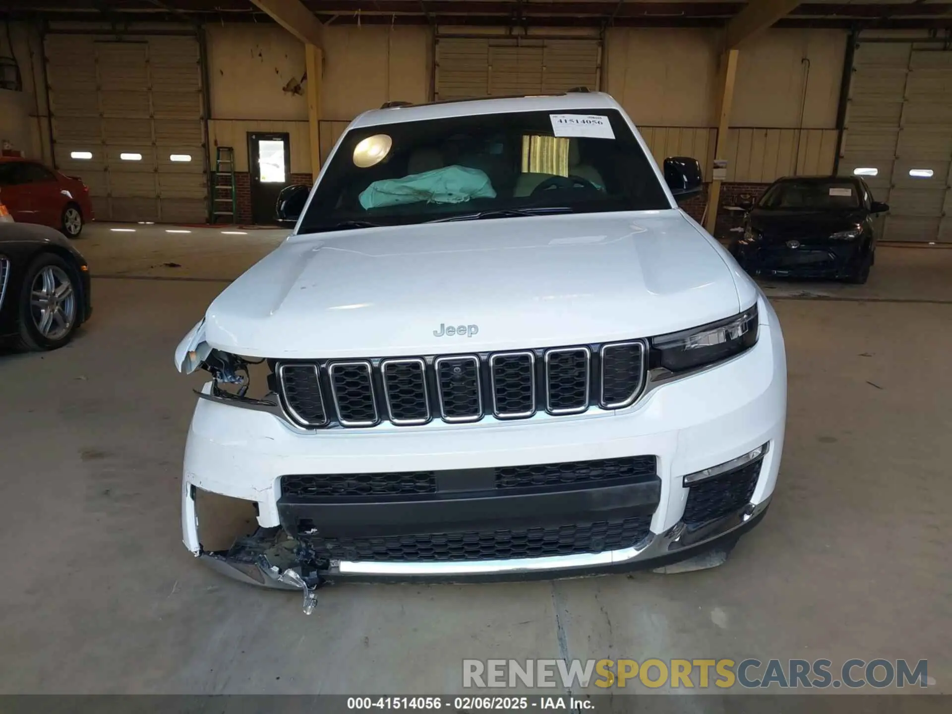 12 Photograph of a damaged car 1C4RJKBG9R8610486 JEEP GRAND CHEROKEE L 2024