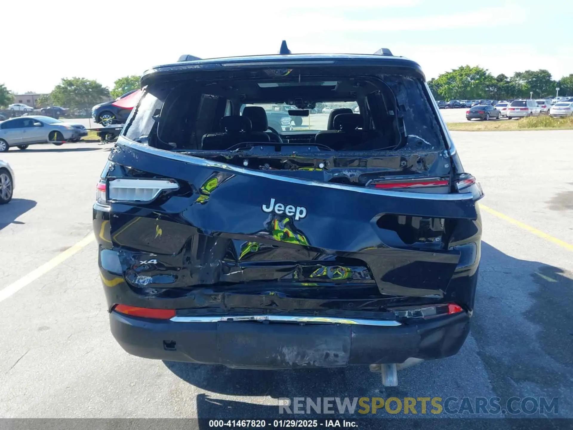16 Photograph of a damaged car 1C4RJKBGXR8529965 JEEP GRAND CHEROKEE L 2024