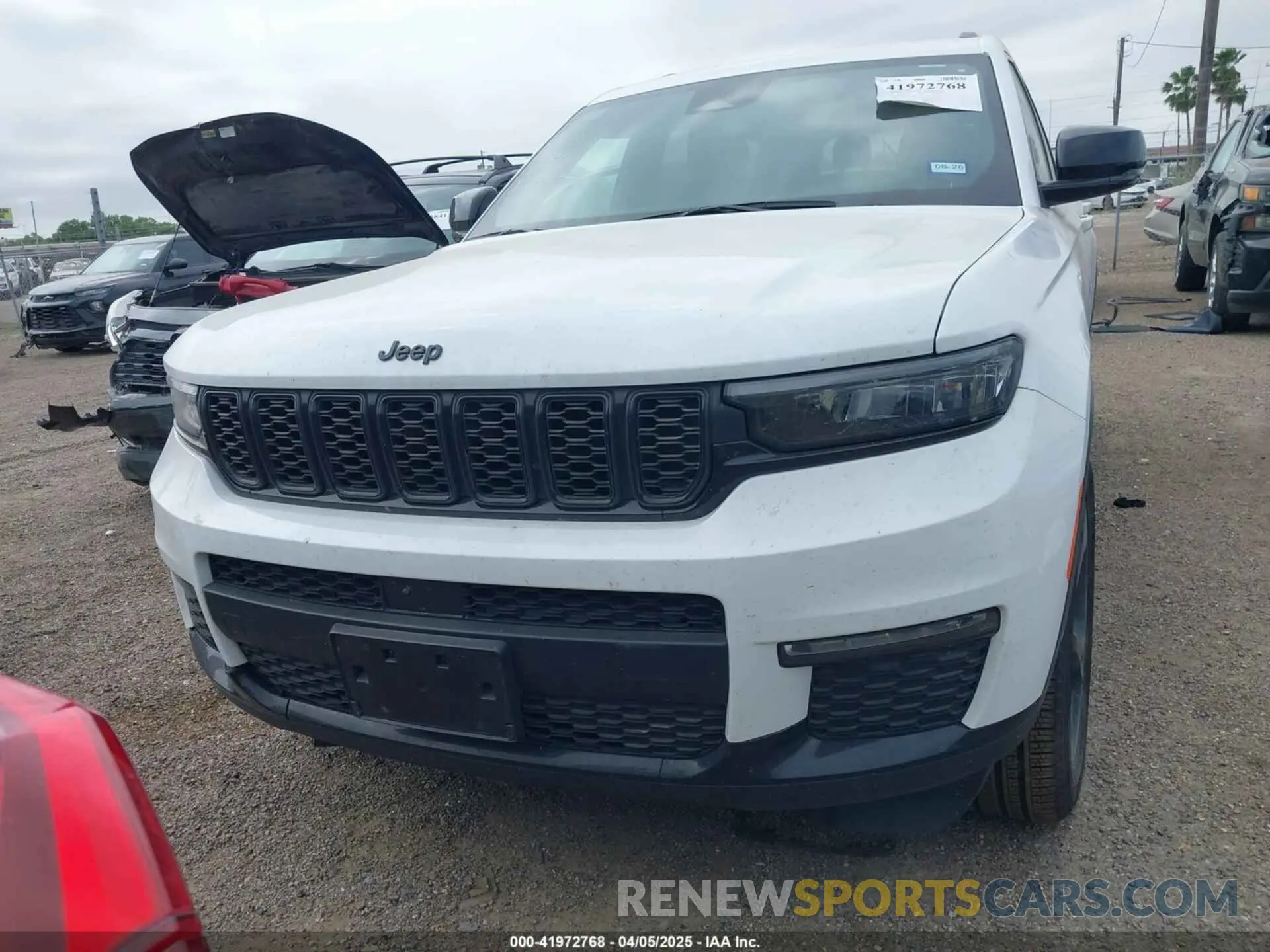 12 Фотография поврежденного автомобиля 1C4RJKBGXR8536835 JEEP GRAND CHEROKEE L 2024