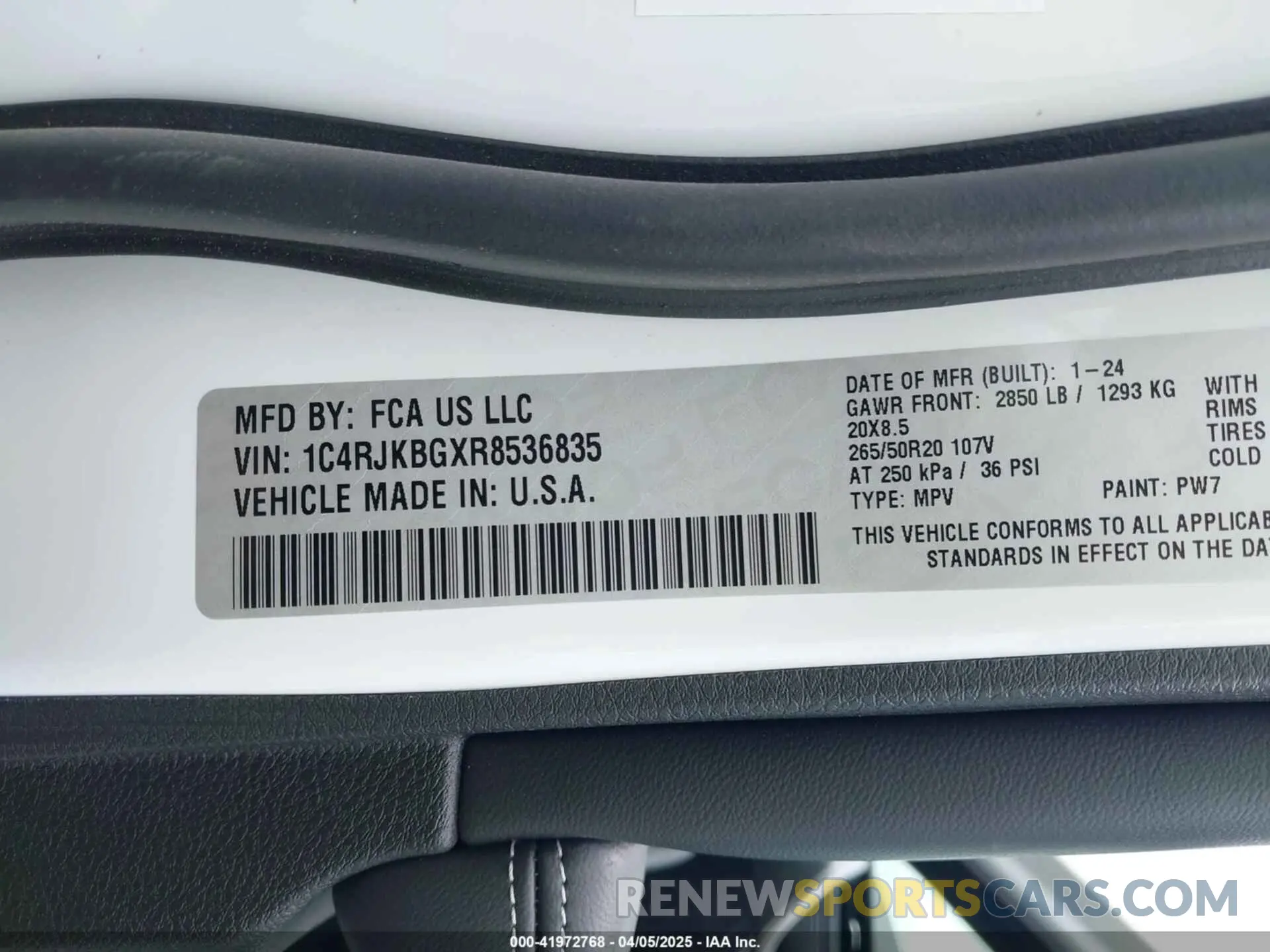 9 Фотография поврежденного автомобиля 1C4RJKBGXR8536835 JEEP GRAND CHEROKEE L 2024
