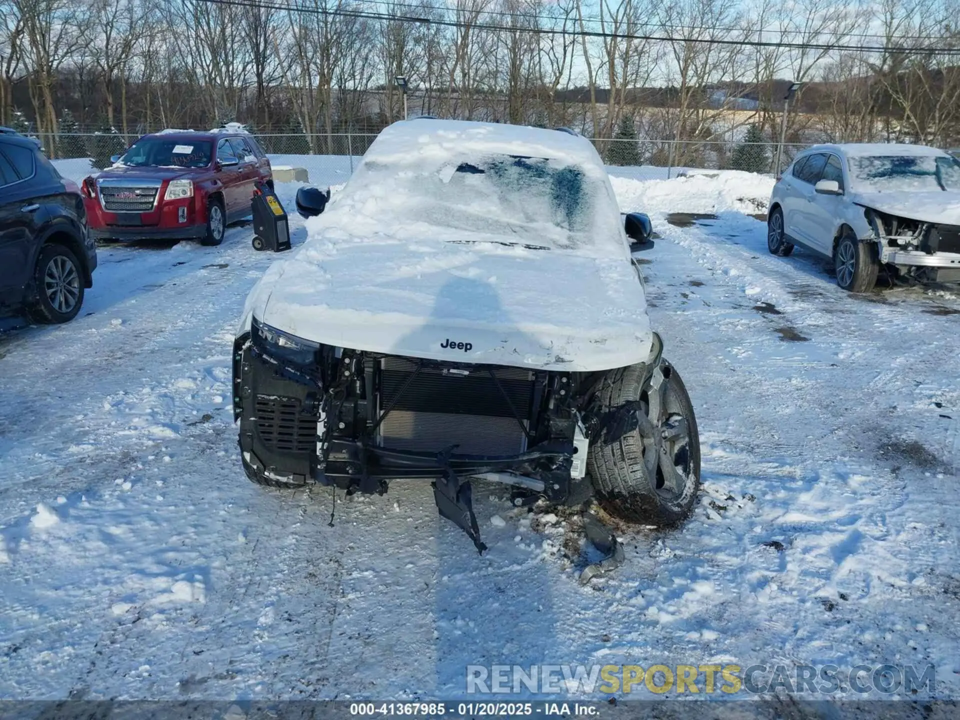 12 Photograph of a damaged car 1C4RJKBGXR8580687 JEEP GRAND CHEROKEE L 2024