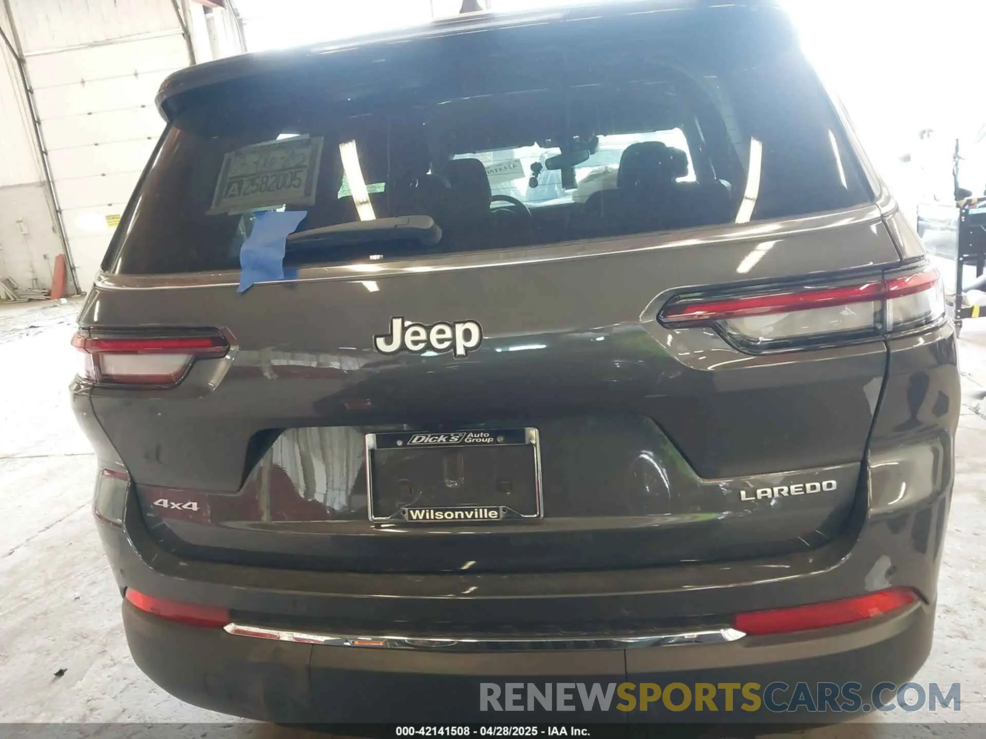 15 Photograph of a damaged car 1C4RJKAG4S8631317 JEEP GRAND CHEROKEE L 2025