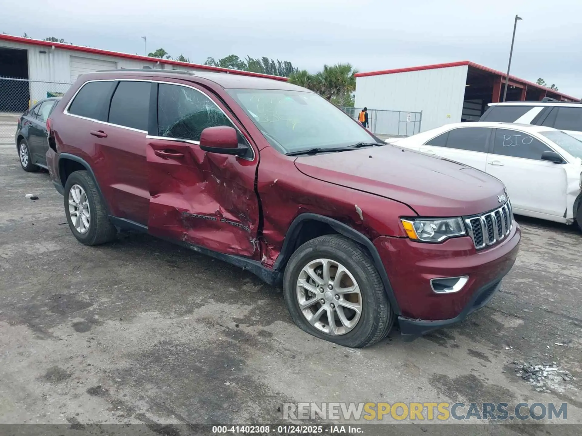1 Фотография поврежденного автомобиля 1C4RJEAG0NC128094 JEEP GRAND CHEROKEE WK 2022