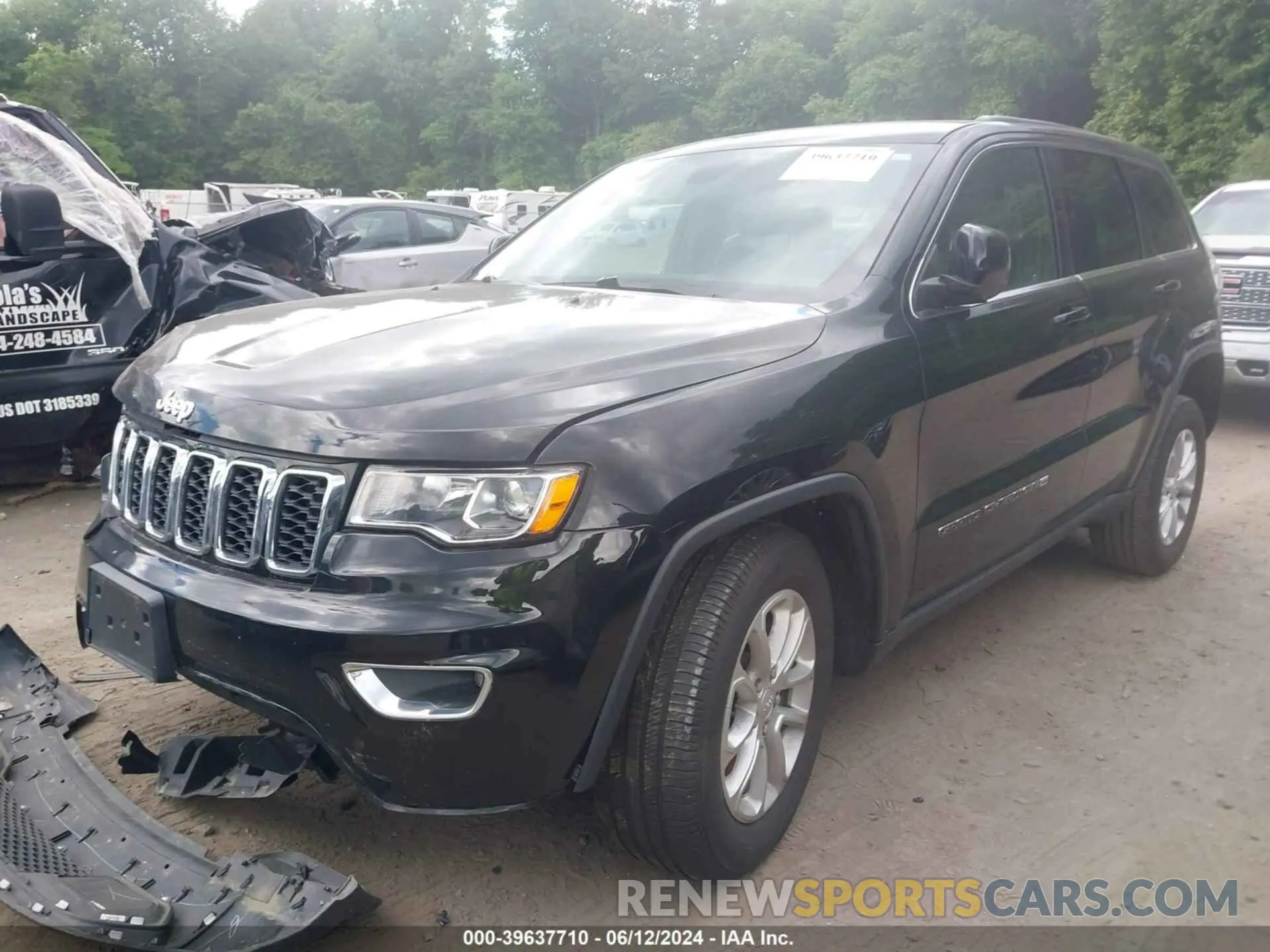 2 Photograph of a damaged car 1C4RJFAG0NC114718 JEEP GRAND CHEROKEE WK 2022