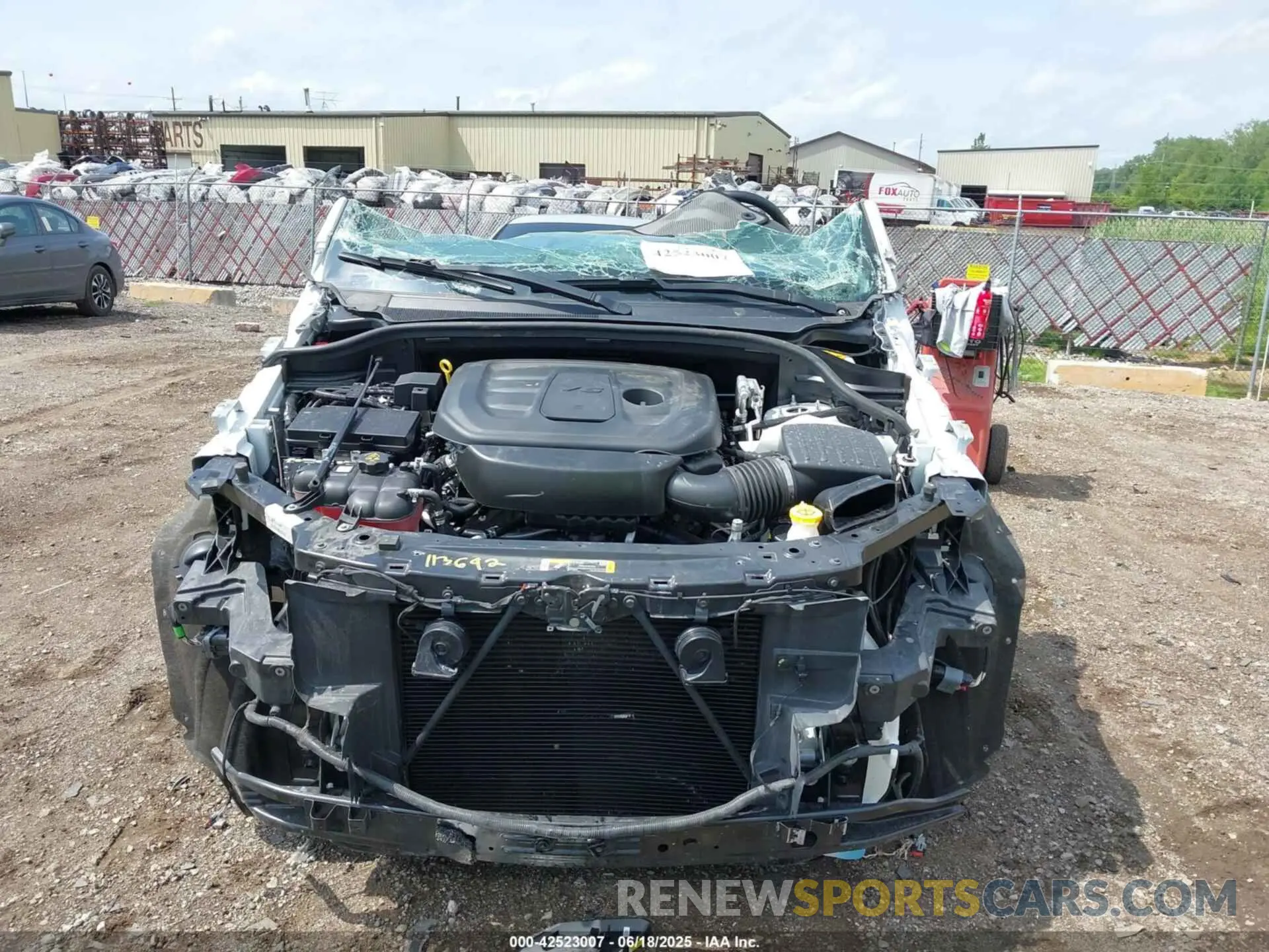 13 Photograph of a damaged car 1C4RJFAG3NC113692 JEEP GRAND CHEROKEE WK 2022