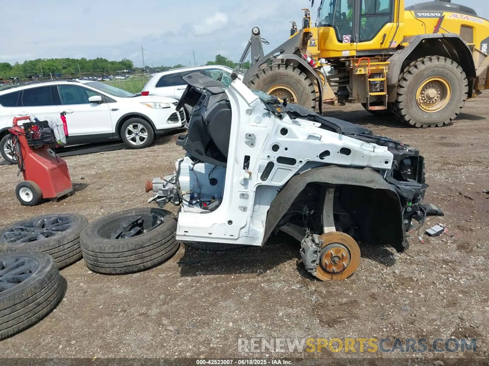 14 Photograph of a damaged car 1C4RJFAG3NC113692 JEEP GRAND CHEROKEE WK 2022