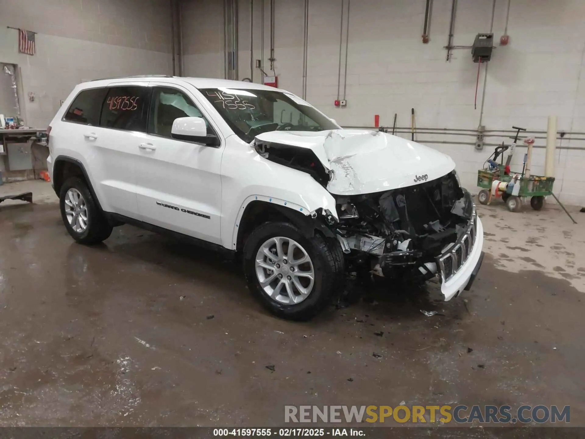 1 Фотография поврежденного автомобиля 1C4RJFAG7NC175466 JEEP GRAND CHEROKEE WK 2022