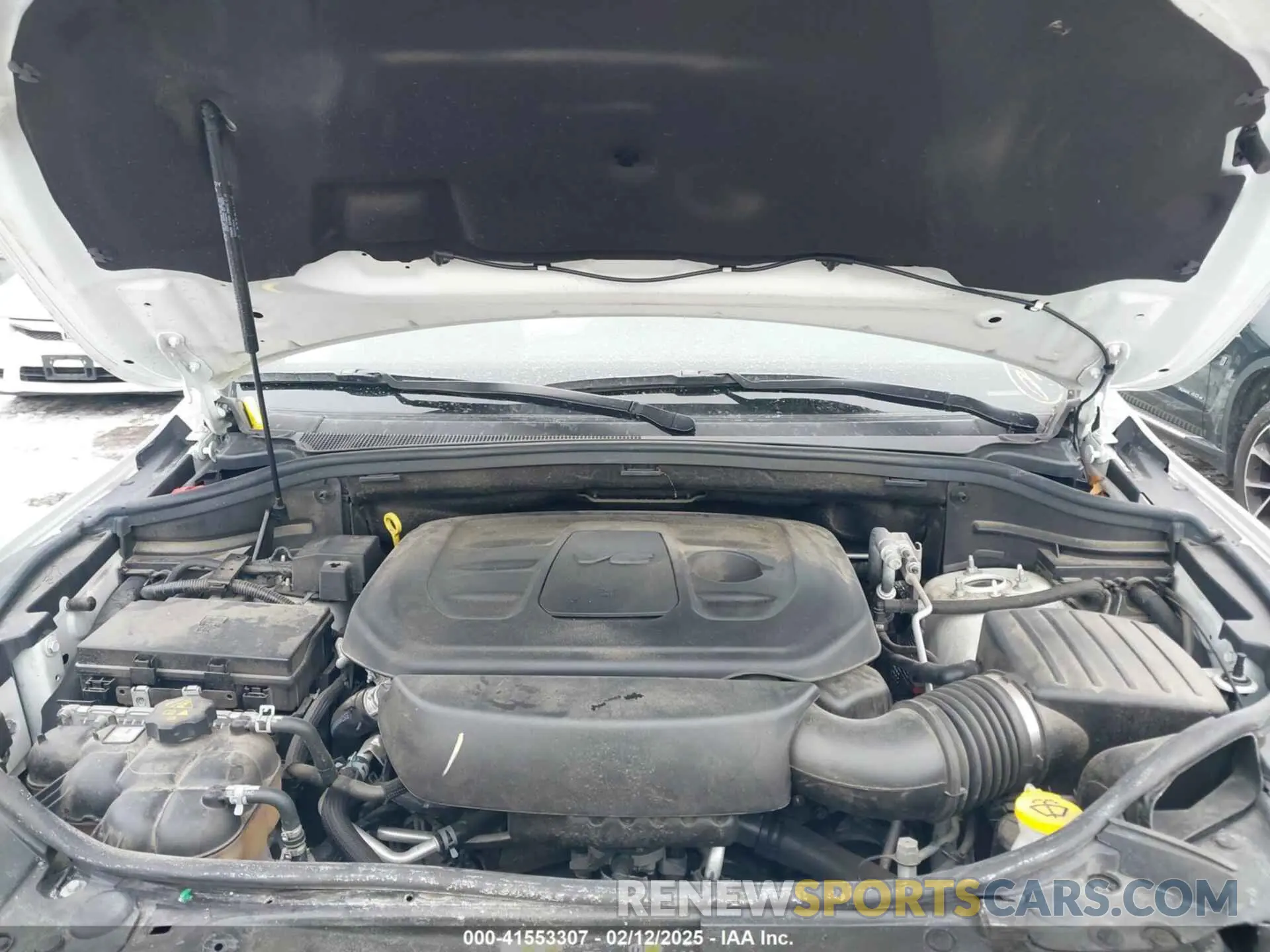 10 Photograph of a damaged car 1C4RJFBG0NC140816 JEEP GRAND CHEROKEE WK 2022