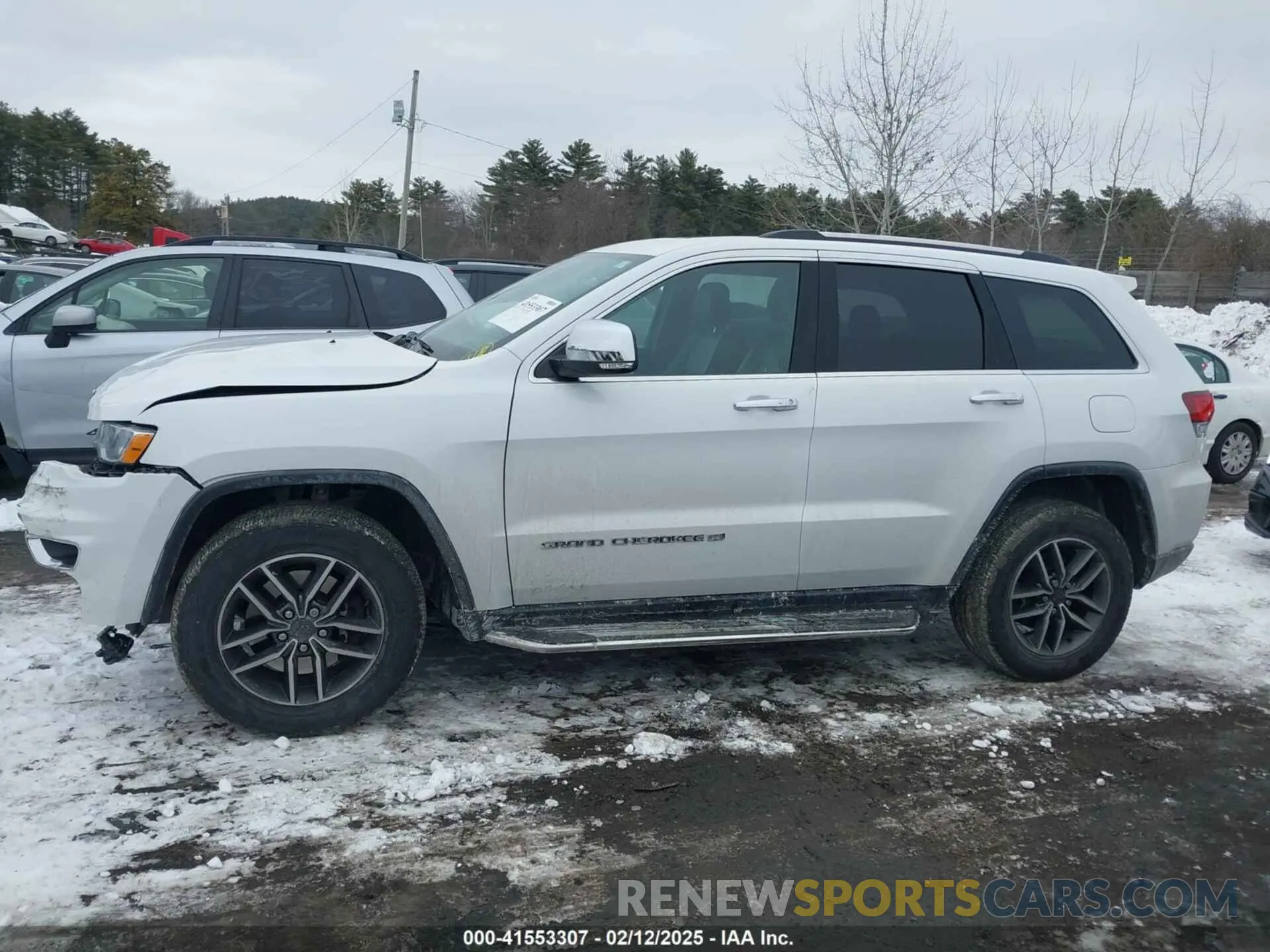 14 Photograph of a damaged car 1C4RJFBG0NC140816 JEEP GRAND CHEROKEE WK 2022