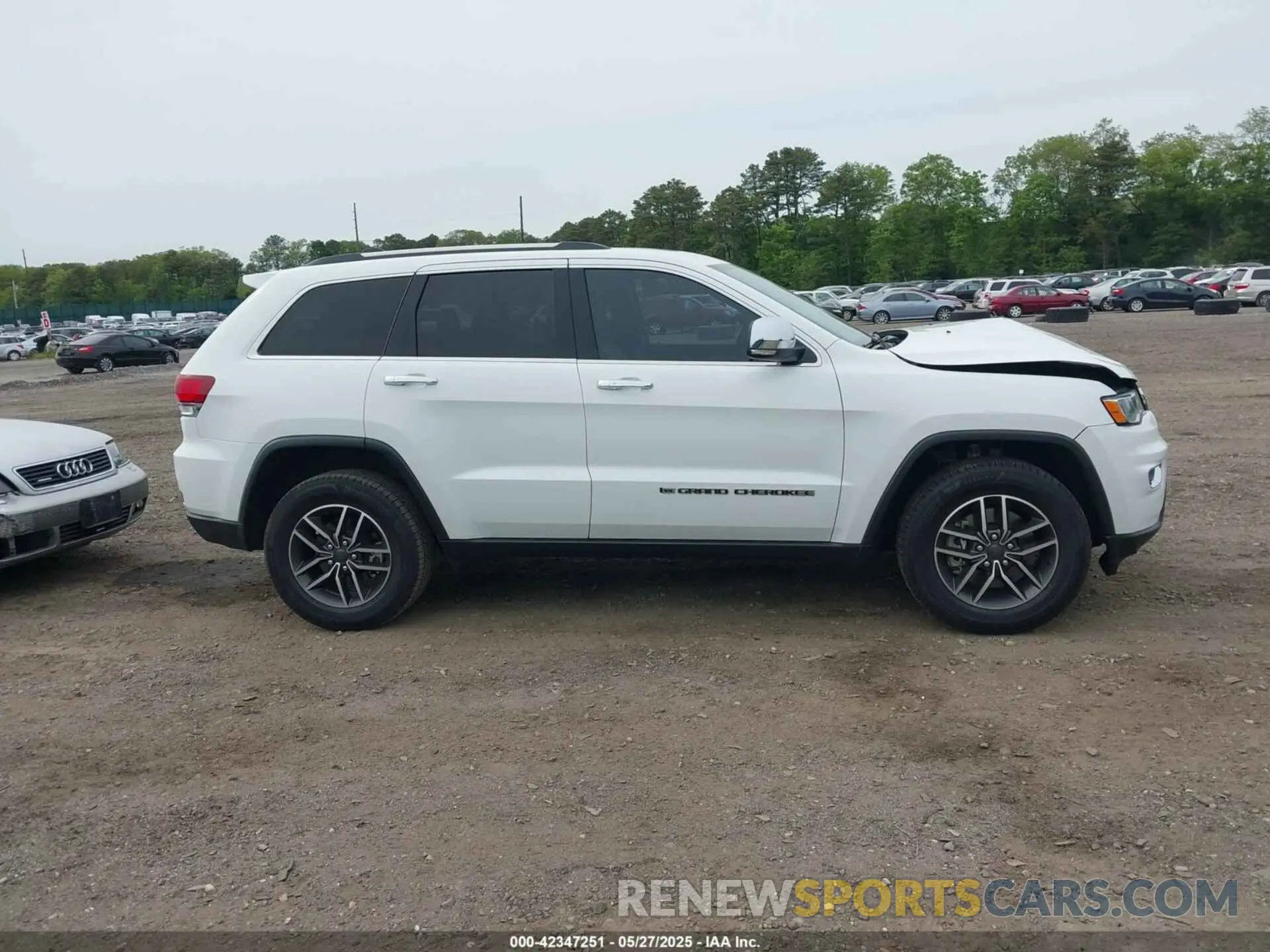 13 Фотография поврежденного автомобиля 1C4RJFBG9NC165925 JEEP GRAND CHEROKEE WK 2022