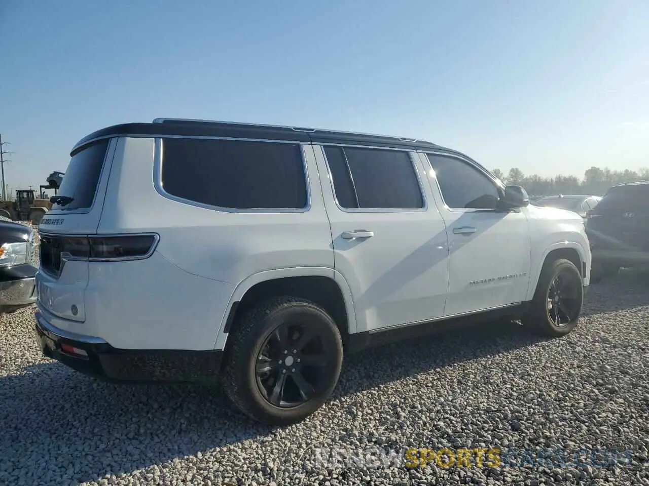 3 Photograph of a damaged car 1C4SJVEJXPS506342 JEEP GRAND WAGO 2023