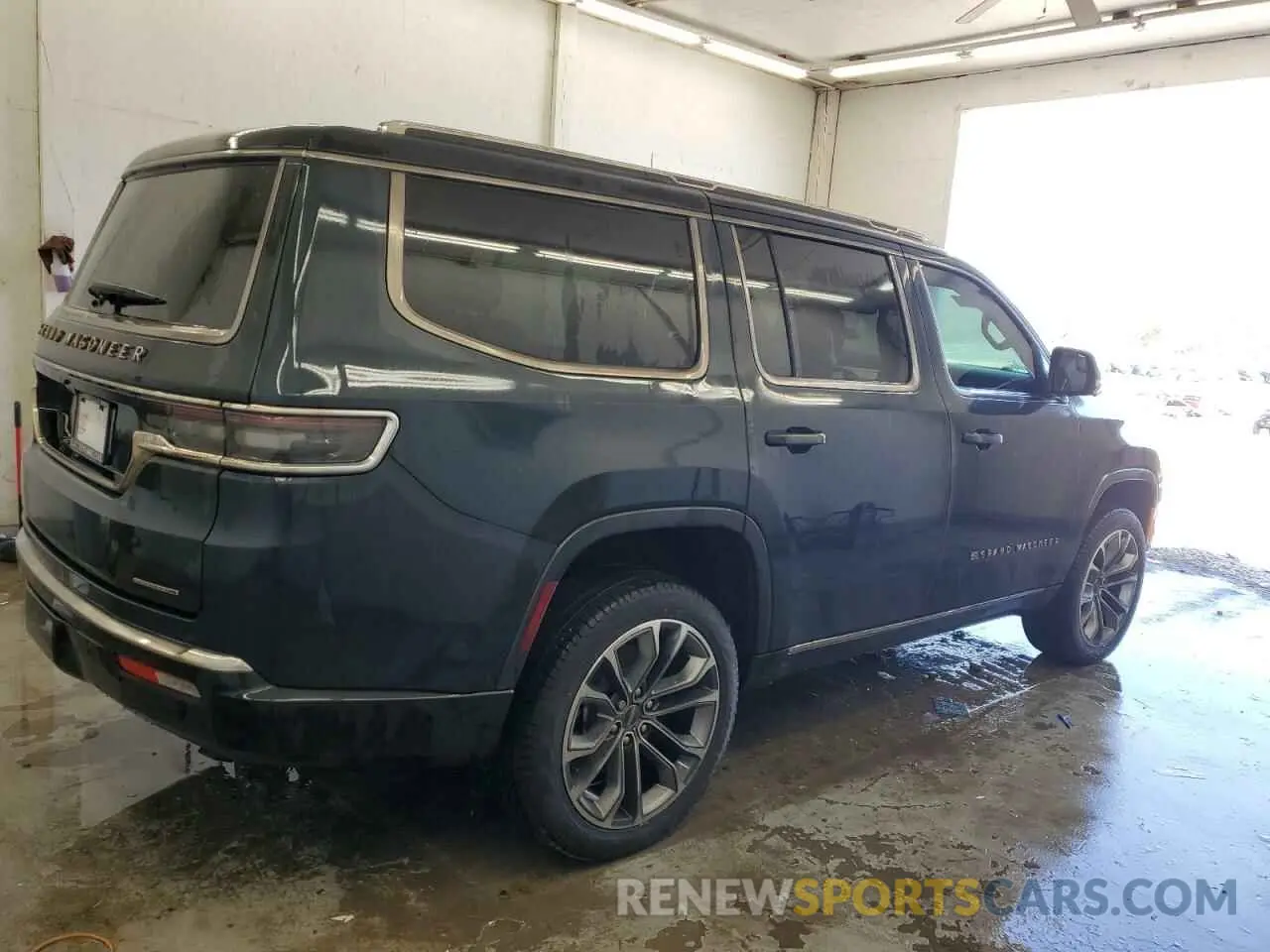 3 Photograph of a damaged car 1C4SJVGP1RS173369 JEEP GRAND WAGO 2024