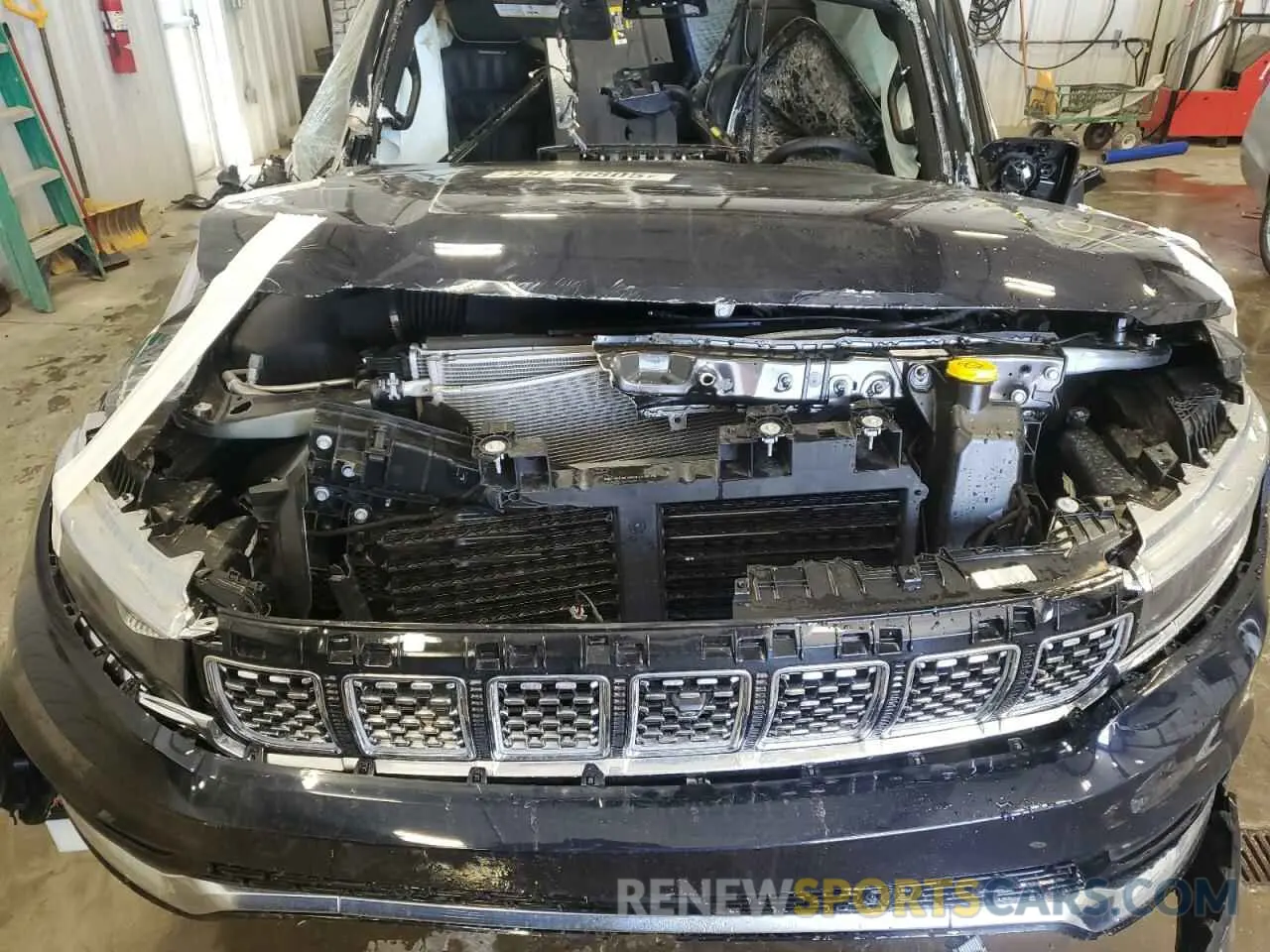 12 Photograph of a damaged car 1C4SJVGP2RS111656 JEEP GRAND WAGO 2024