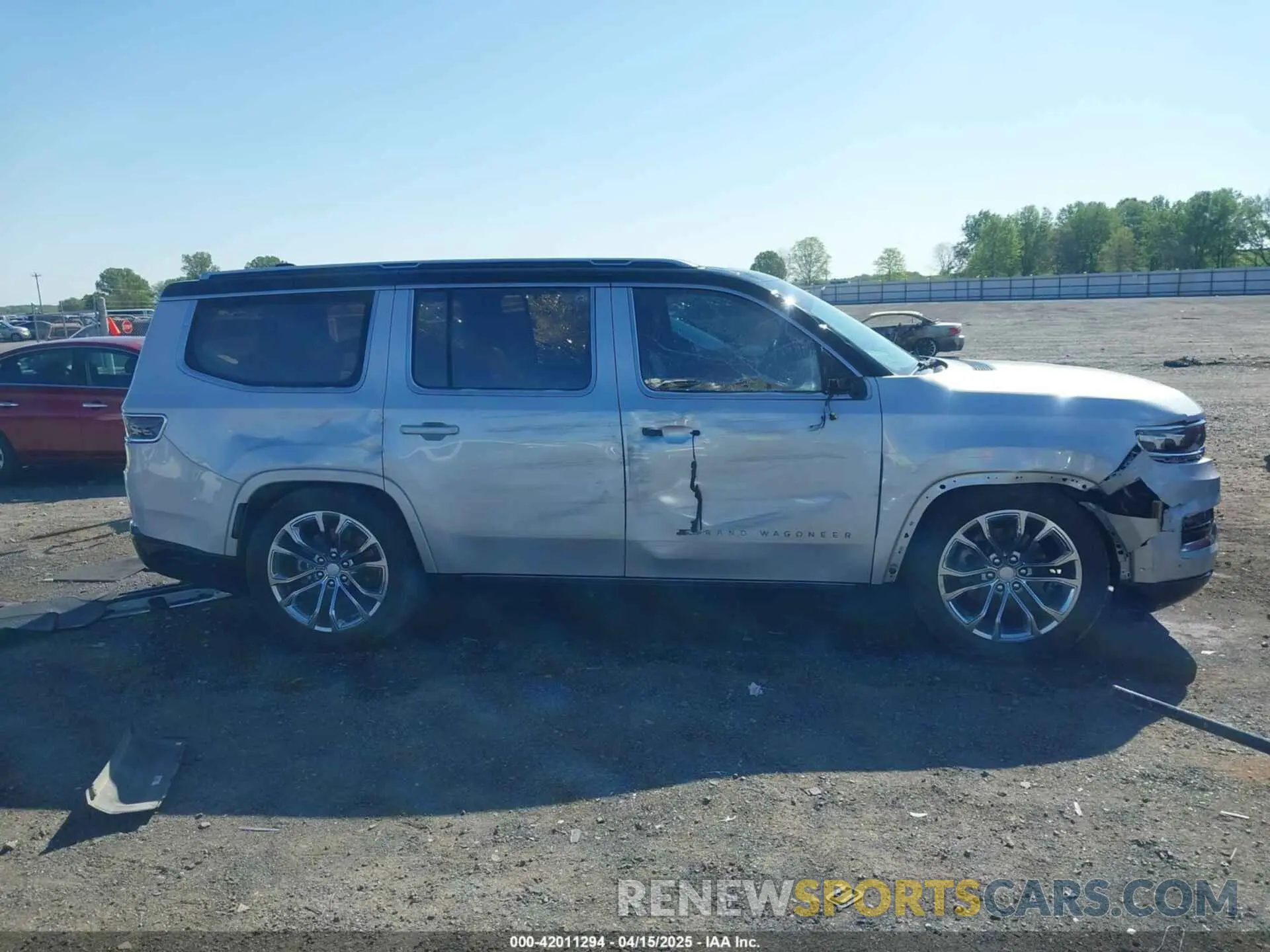 13 Photograph of a damaged car 1C4SJVFJXNS167187 JEEP GRAND WAGONEER 2022